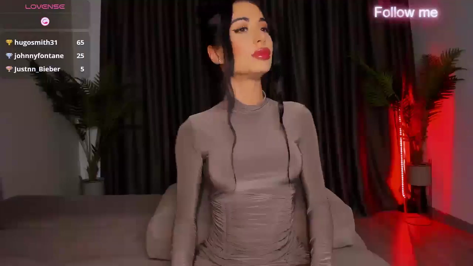 Gallery image thumbnail from QueenANNYA's myfreecams stream on, 03/25/2025, 19:26 image 7 of 20