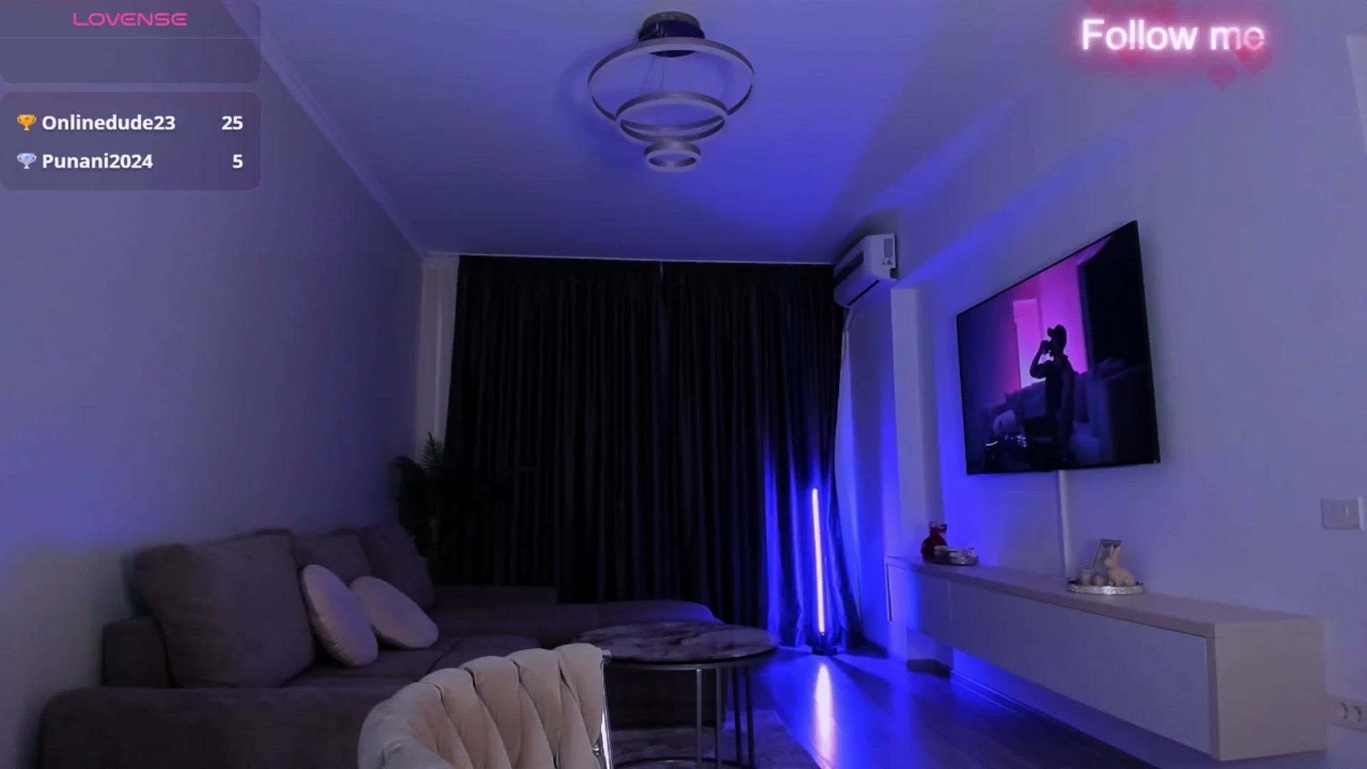 Gallery image thumbnail from QueenANNYA's myfreecams stream on, 04/02/2025, 15:56 image 1 of 20