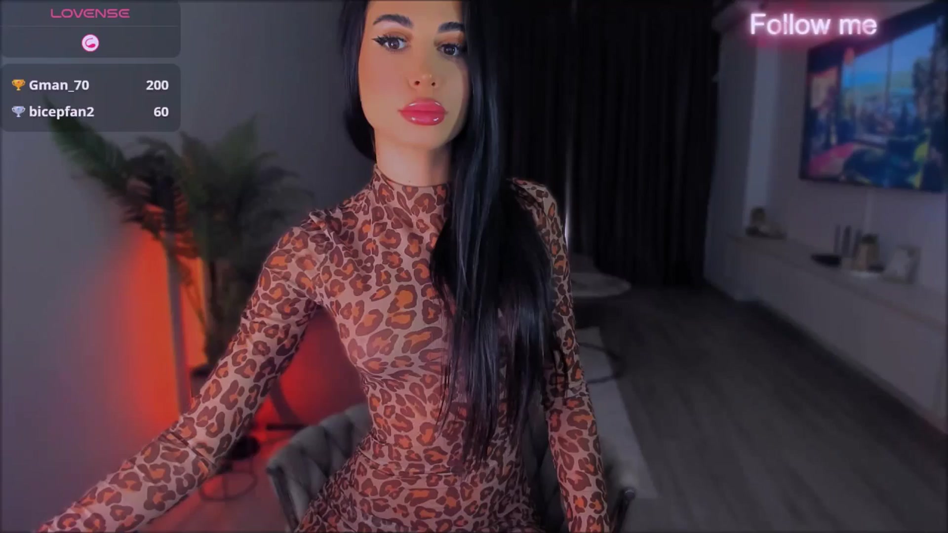 Gallery image thumbnail from QueenANNYA's myfreecams stream on, 04/24/2025, 10:08 image 16 of 20