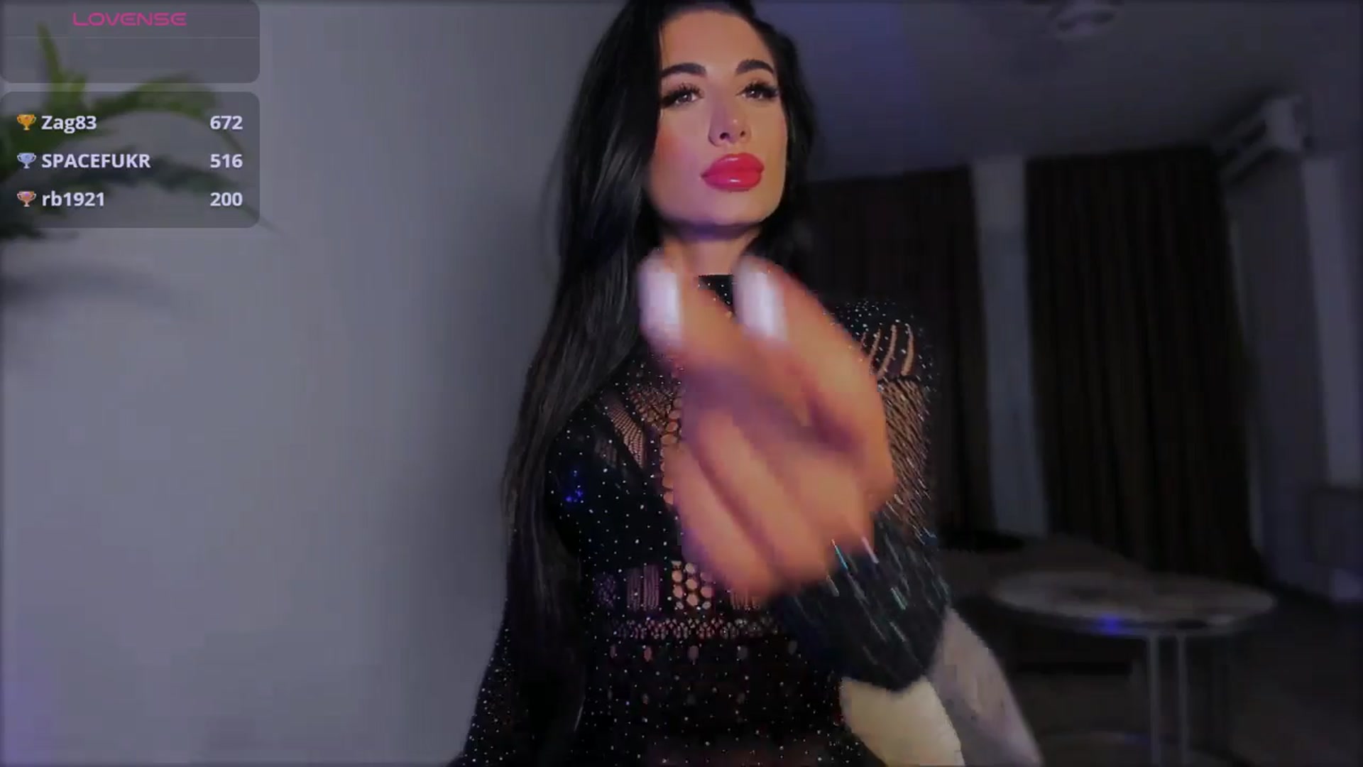 Gallery image thumbnail from QueenANNYA's myfreecams stream on, 06/05/2025, 18:08 image 9 of 20