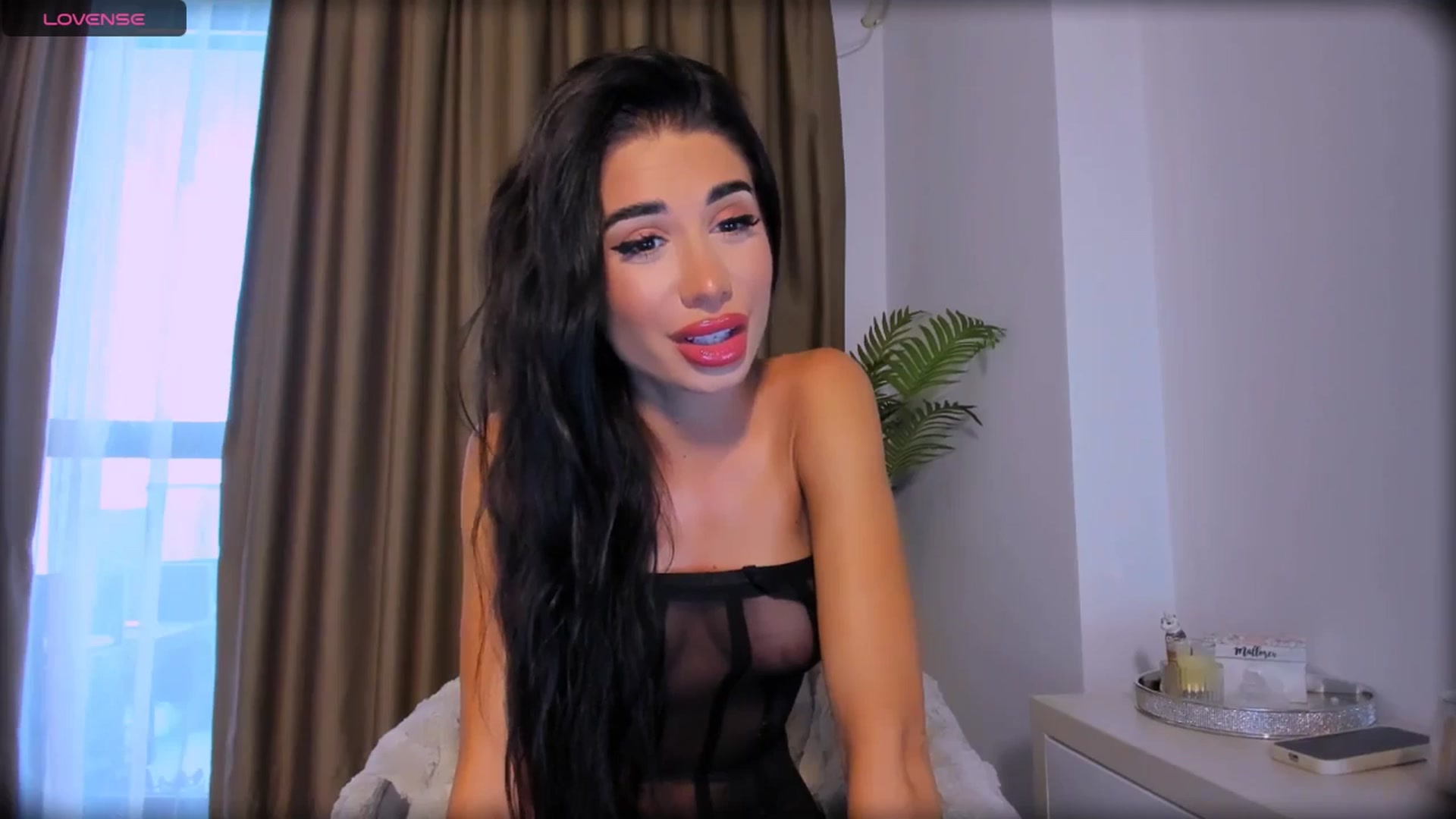 Gallery image thumbnail from QueenANNYA's myfreecams stream on, 06/23/2025, 15:55 image 7 of 20