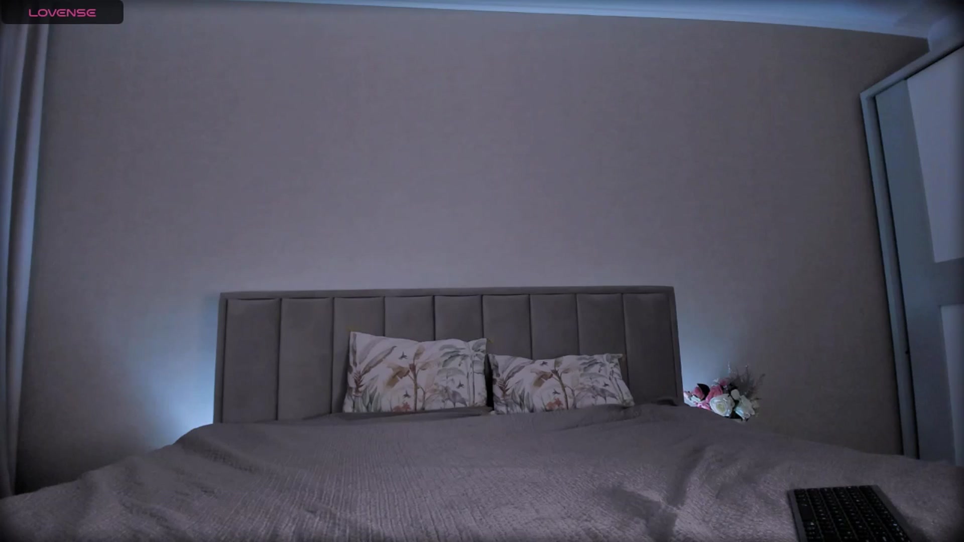 Gallery image thumbnail from QueenANNYA's myfreecams stream on, 06/26/2025, 15:47 image 2 of 20