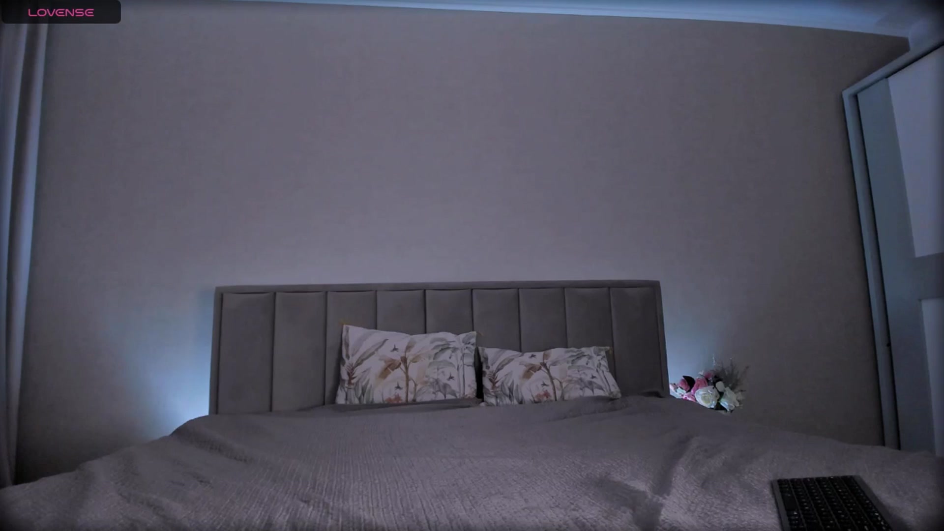 Gallery image thumbnail from QueenANNYA's myfreecams stream on, 06/26/2025, 15:47 image 4 of 20