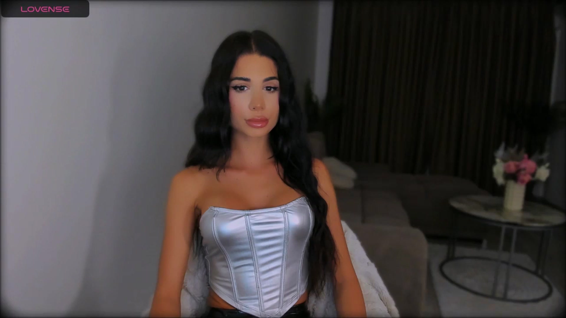 Gallery image thumbnail from QueenANNYA's myfreecams stream on, 06/28/2025, 14:42 image 12 of 20