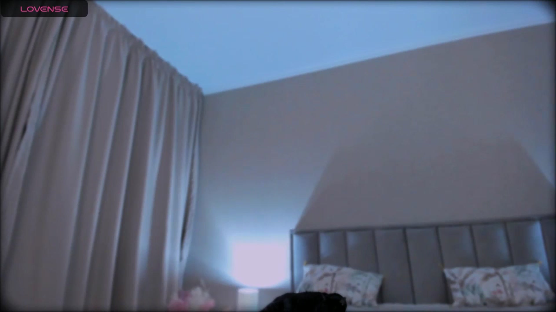 Gallery image thumbnail from QueenANNYA's myfreecams stream on, 07/17/2025, 16:14 image 16 of 20