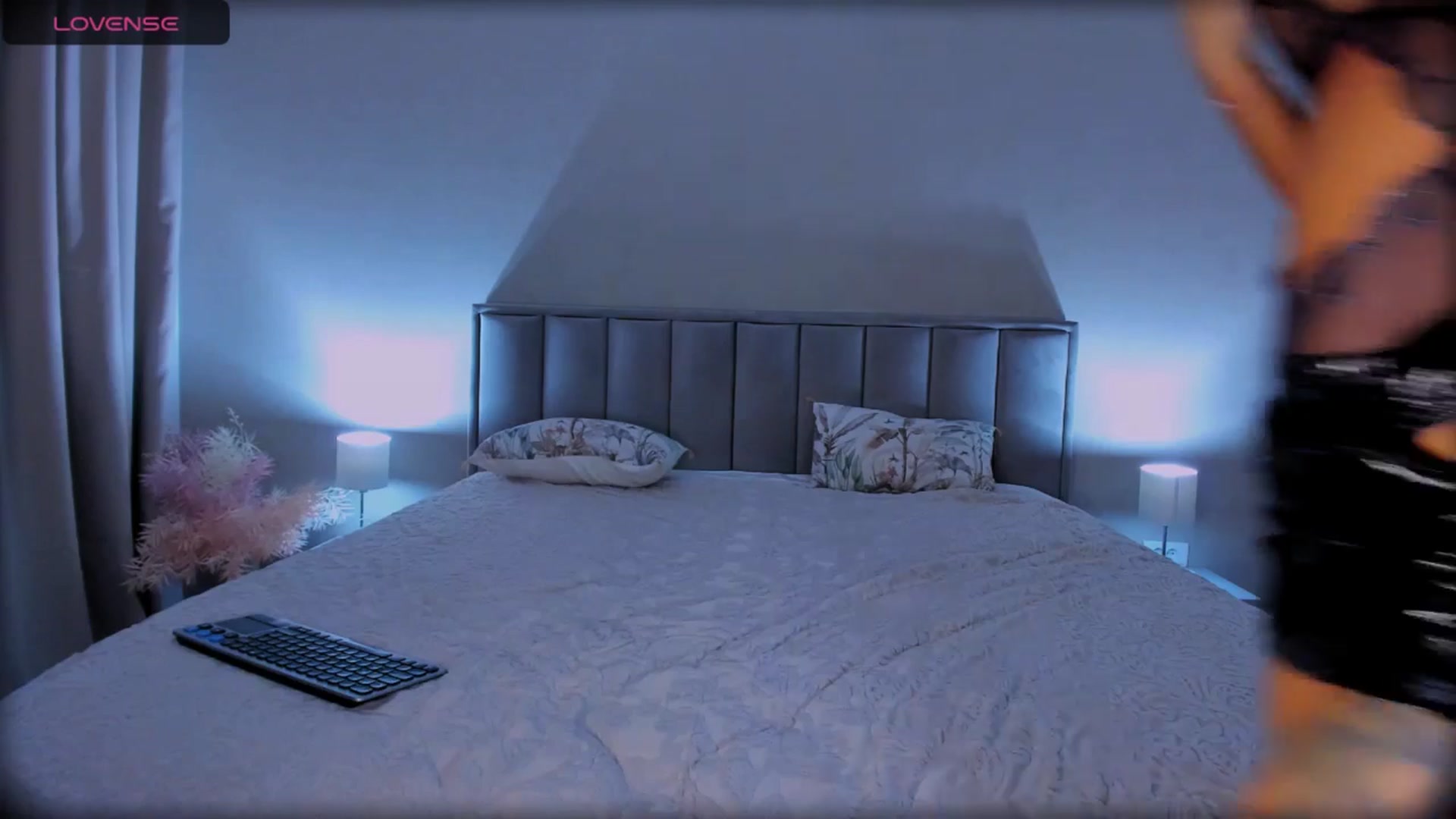 Gallery image thumbnail from QueenANNYA's myfreecams stream on, 07/21/2025, 15:41 image 14 of 20