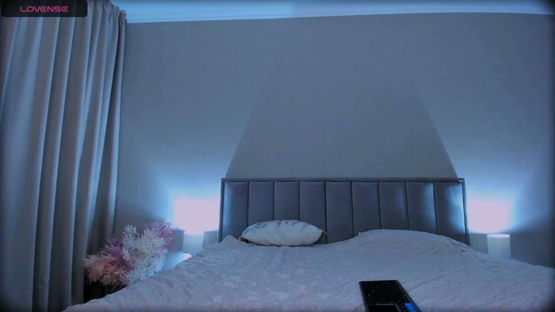 Gallery image thumbnail from QueenANNYA's myfreecams stream on, 07/24/2025, 19:01 image 10 of 20