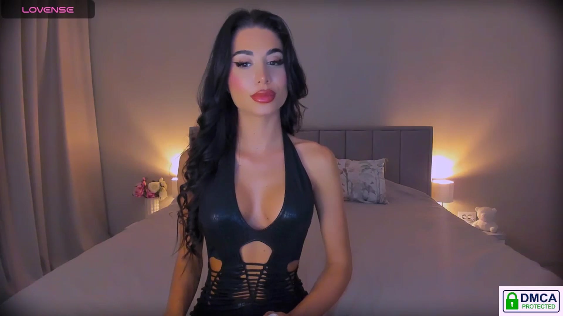Gallery image thumbnail from QueenANNYA's myfreecams stream on, 10/06/2025, 17:12 image 16 of 20