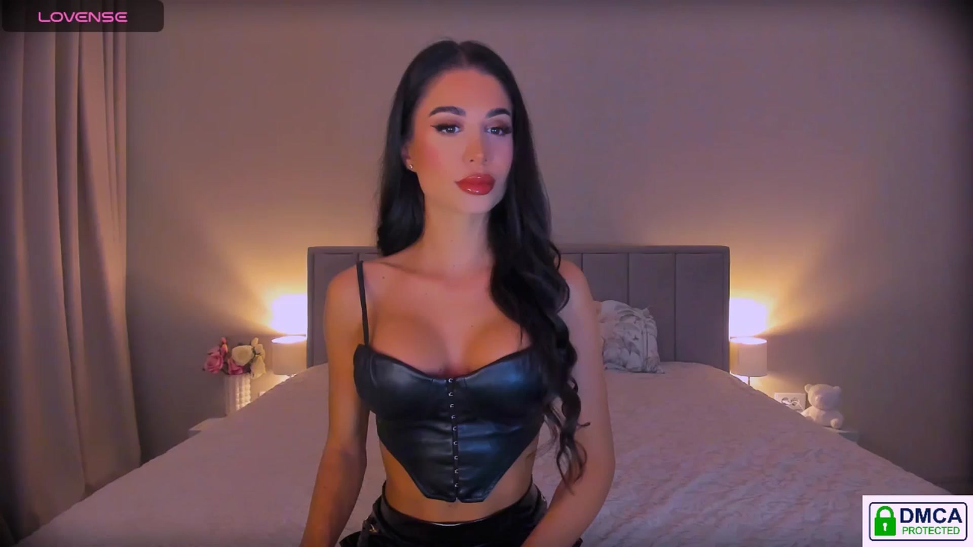 Gallery image thumbnail from QueenANNYA's myfreecams stream on, 10/07/2025, 15:52 image 1 of 20