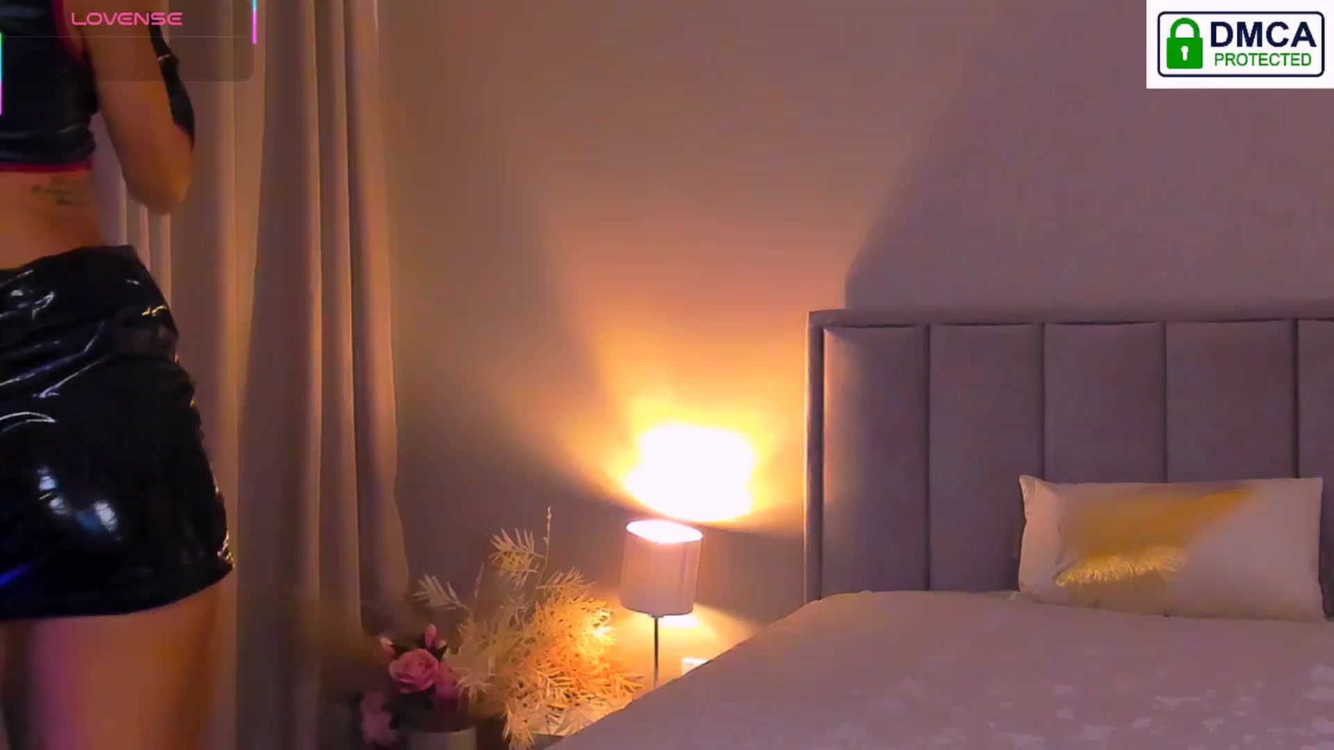 Gallery image thumbnail from QueenANNYA's myfreecams stream on, 10/31/2025, 18:43 image 1 of 20