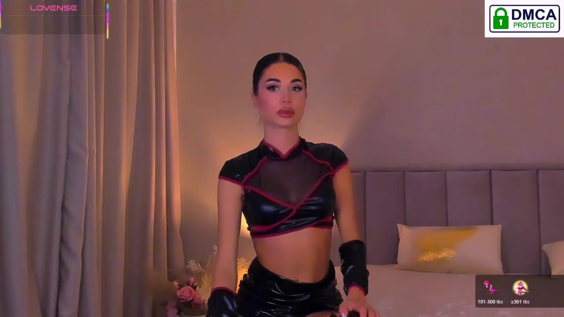 Gallery image thumbnail from QueenANNYA's myfreecams stream on, 10/31/2025, 19:36 image 20 of 20