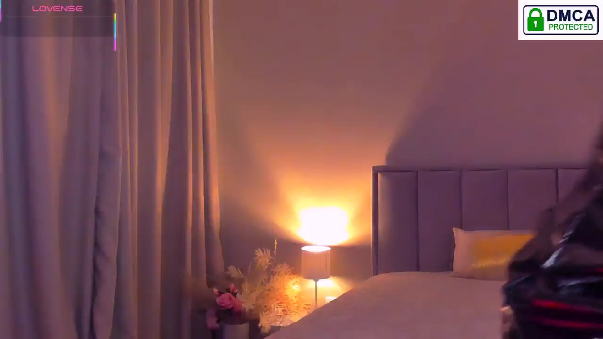 Gallery image thumbnail from QueenANNYA's myfreecams stream on, 10/31/2025, 19:55 image 4 of 20