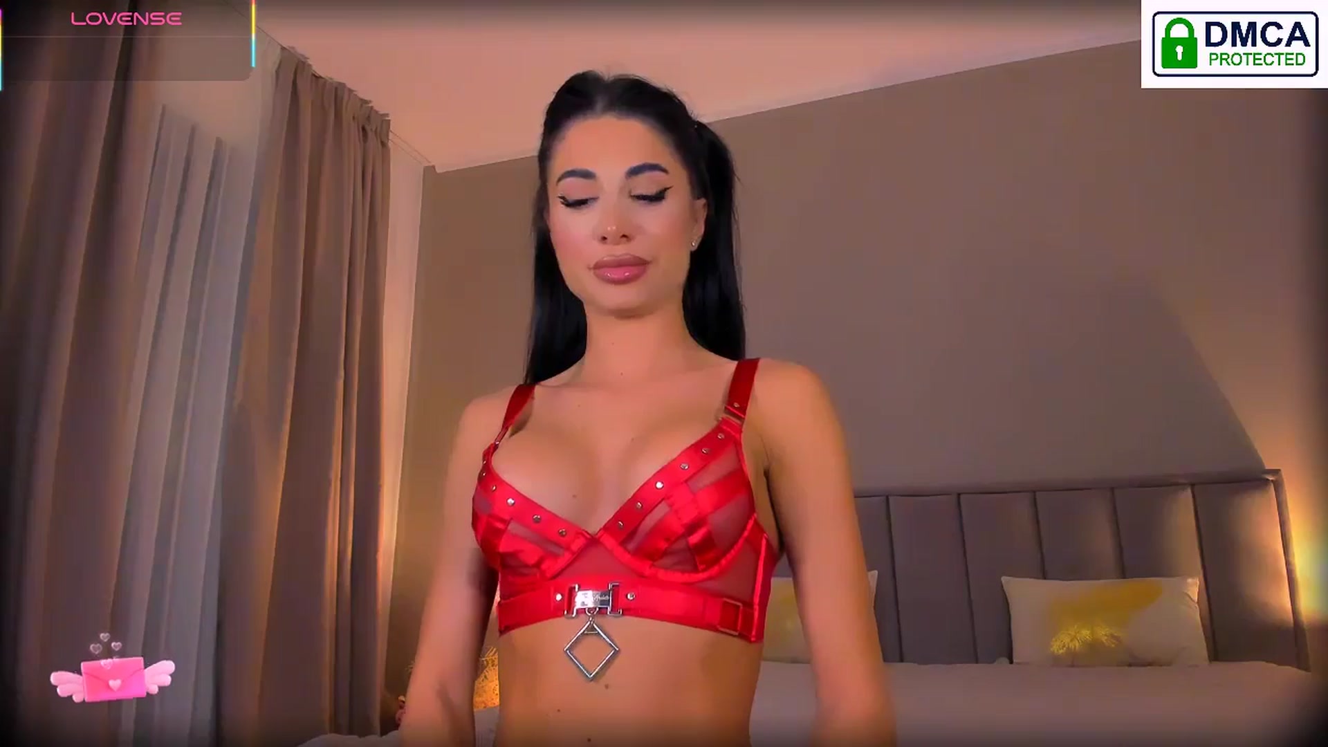 Gallery image thumbnail from QueenANNYA's myfreecams stream on, 11/03/2025, 20:27 image 8 of 20
