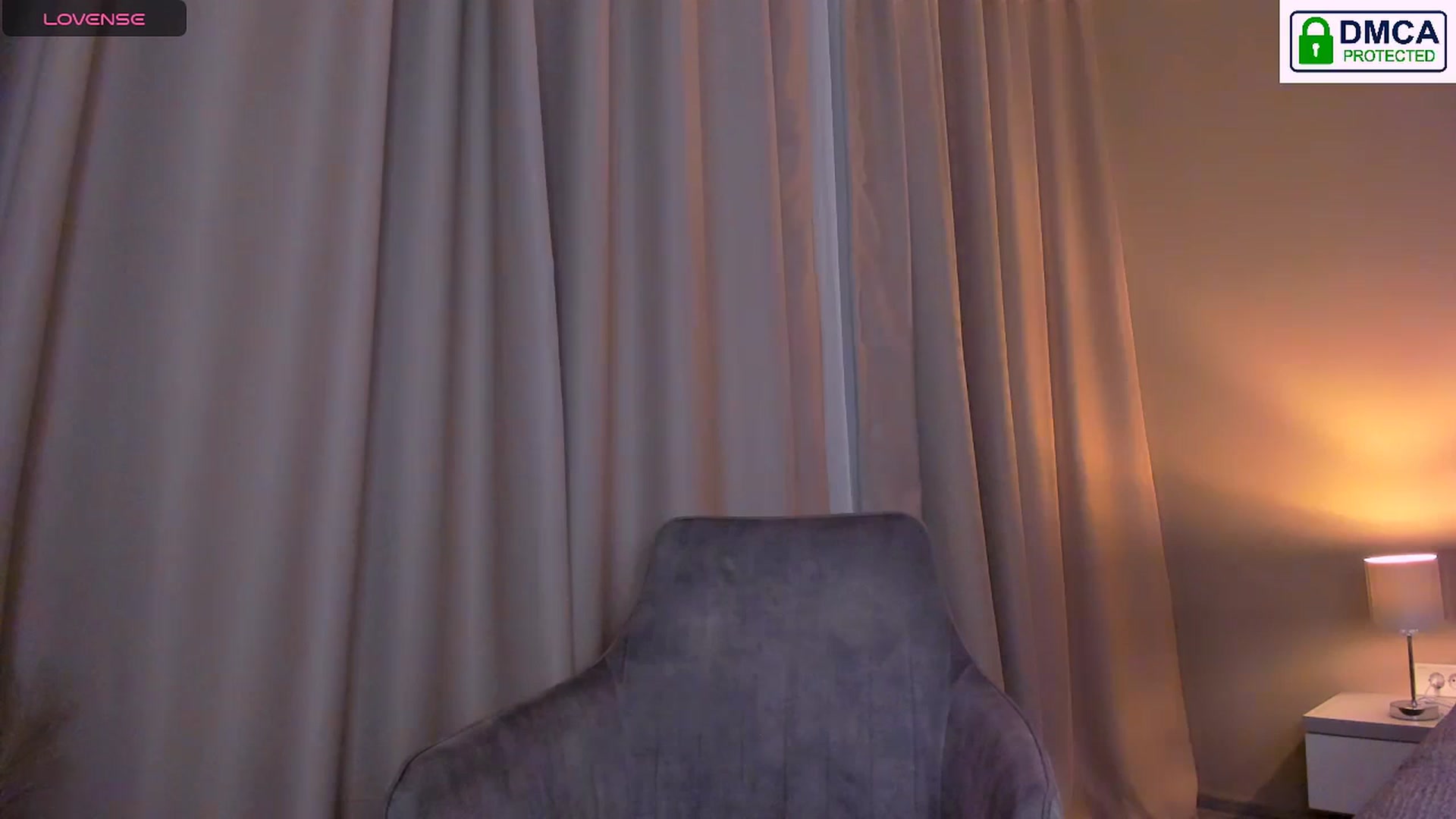 Gallery image thumbnail from QueenANNYA's myfreecams stream on, 11/12/2025, 21:03 image 9 of 20
