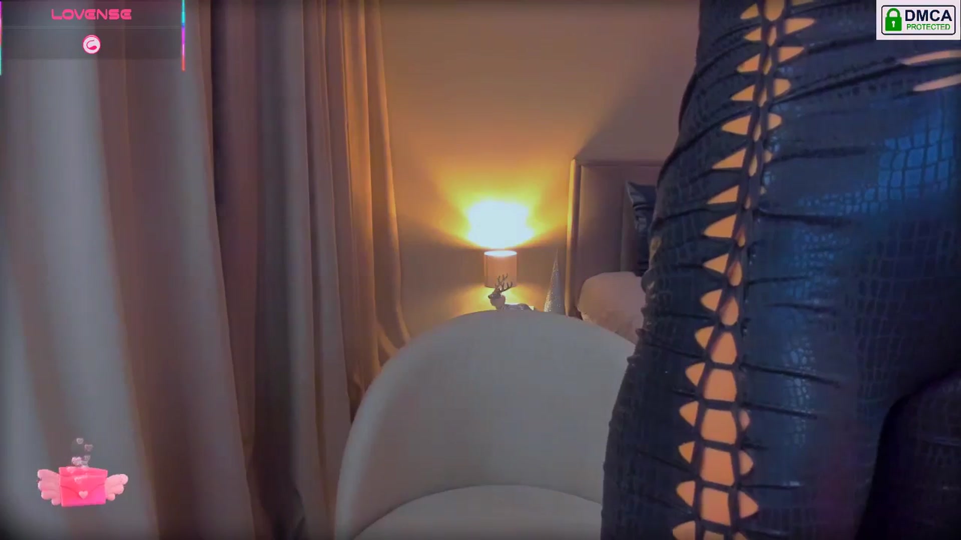 Gallery image thumbnail from QueenANNYA's myfreecams stream on, 11/28/2025, 17:22 image 5 of 20