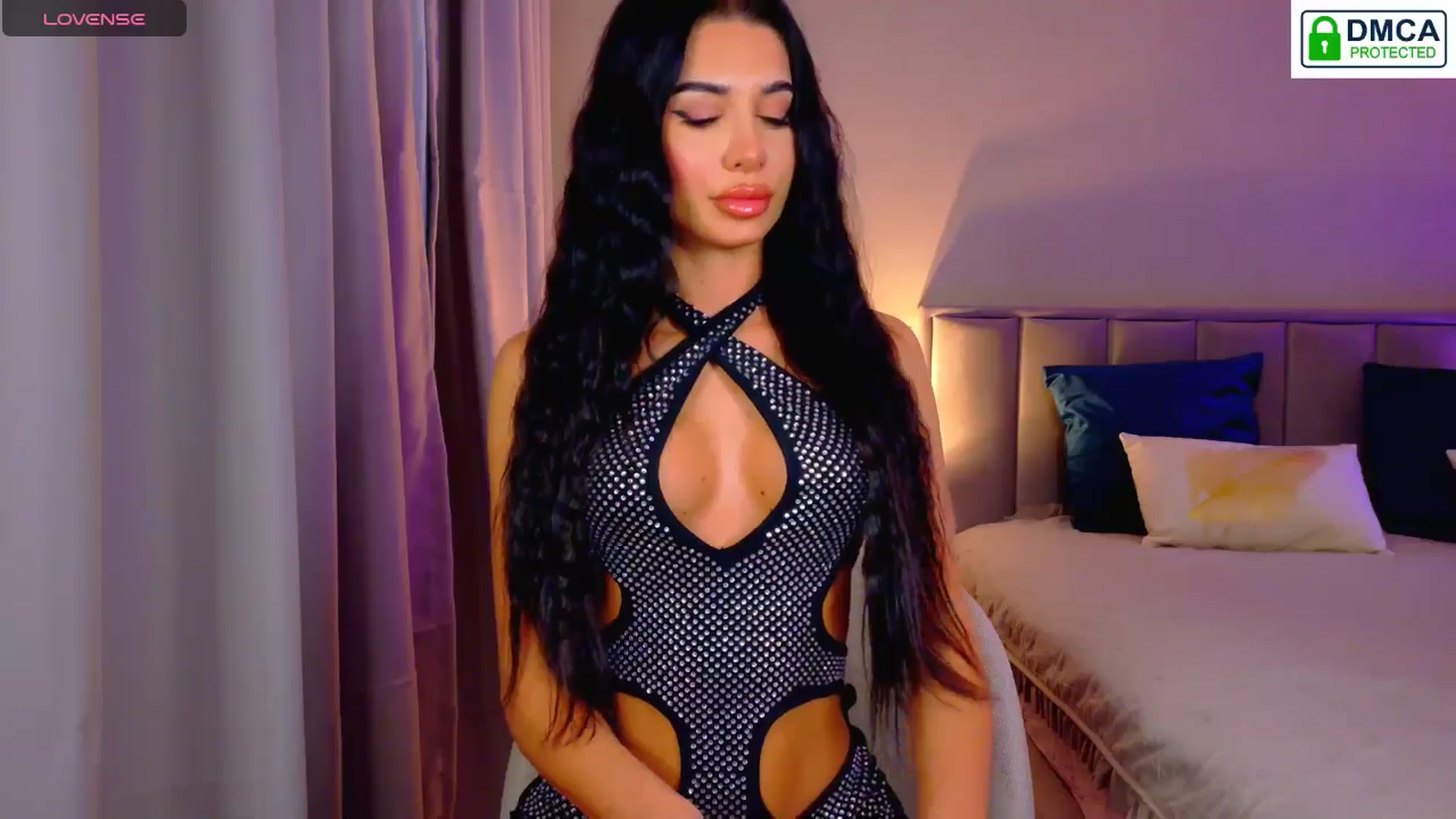 Gallery image thumbnail from QueenANNYA's myfreecams stream on, 12/10/2025, 20:20 image 19 of 20