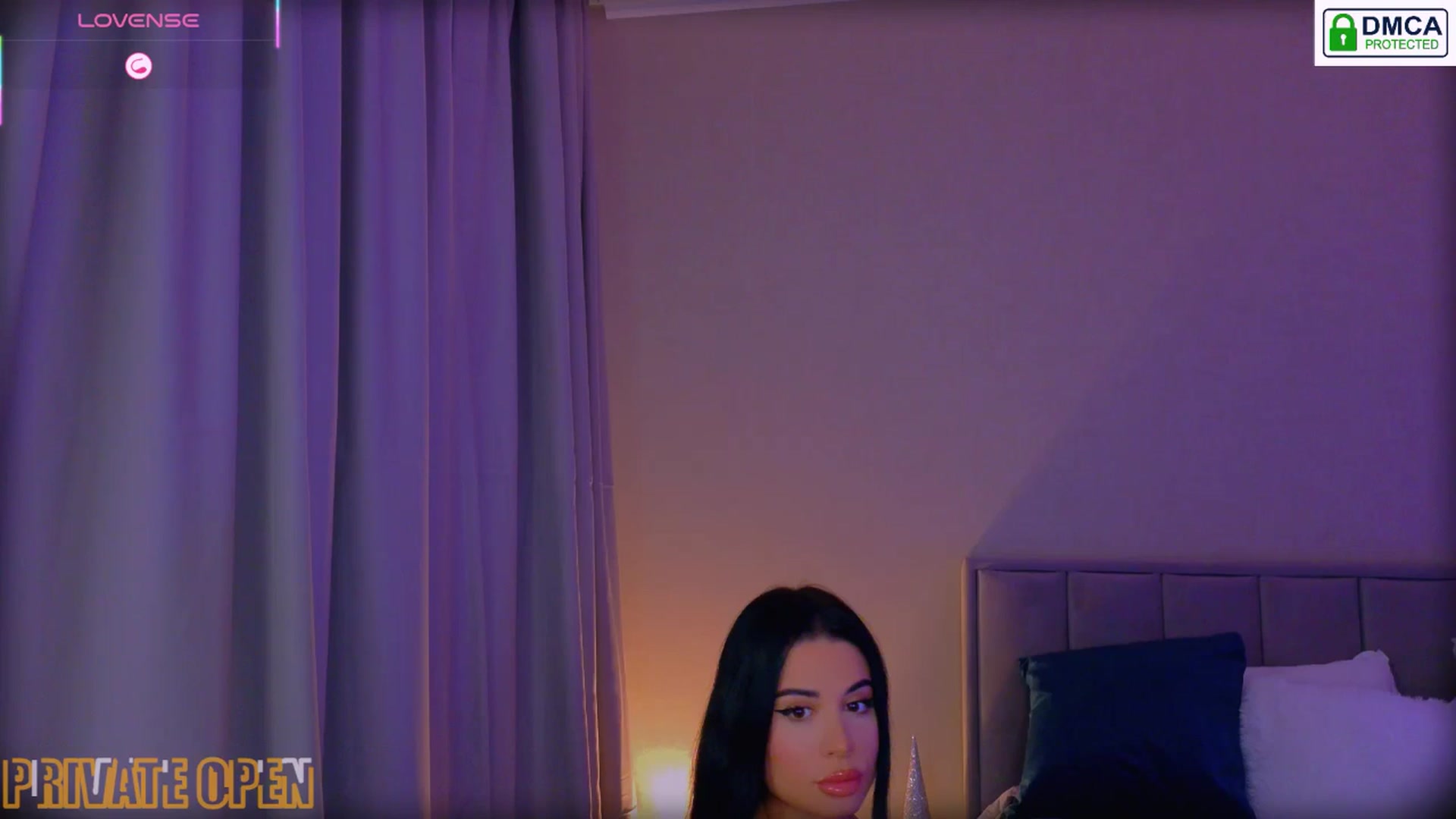 Gallery image thumbnail from QueenANNYA's myfreecams stream on, 12/14/2025, 16:39 image 1 of 20