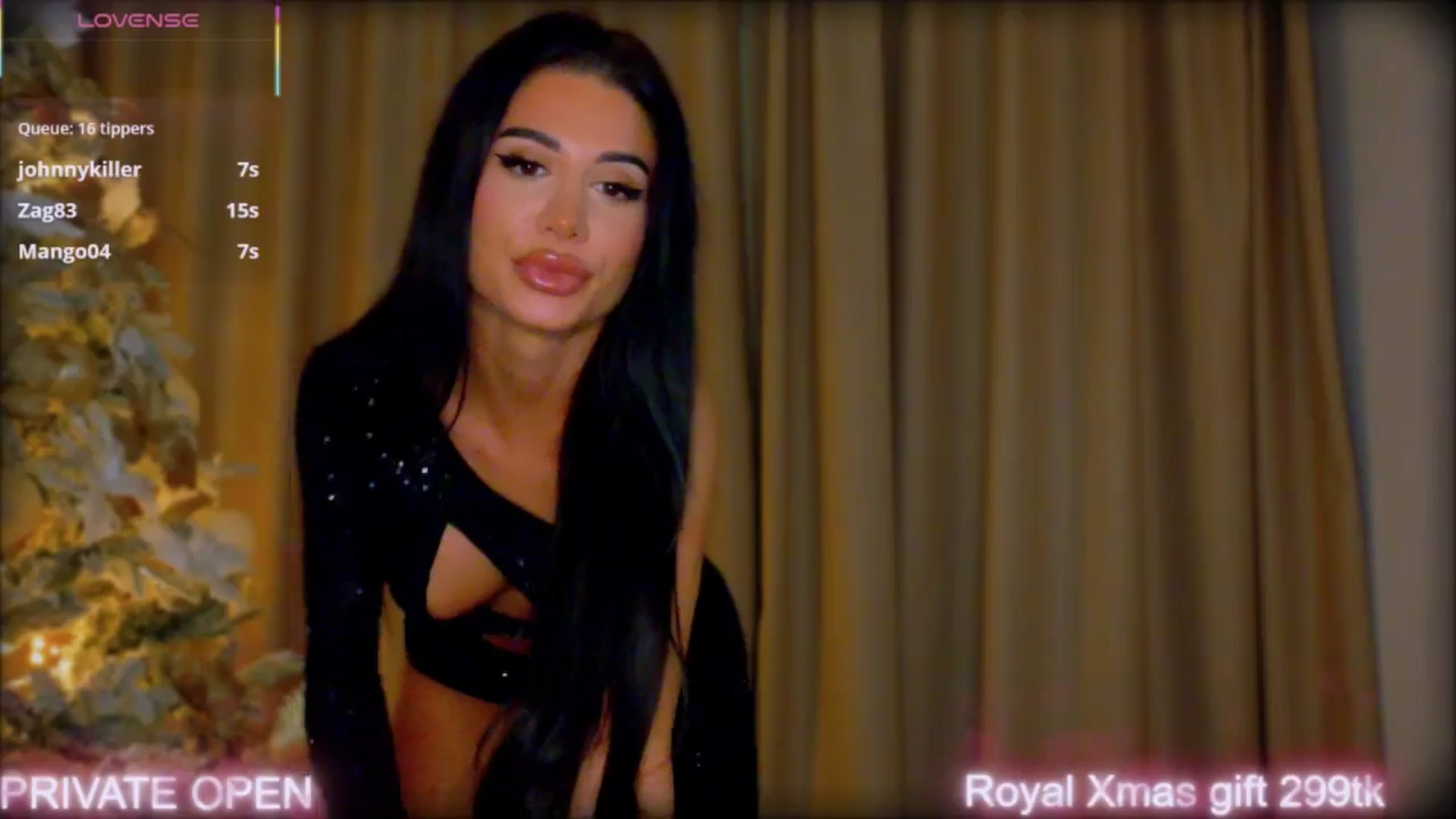 Gallery image thumbnail from QueenANNYA's myfreecams stream on, 12/21/2025, 17:33 image 17 of 20