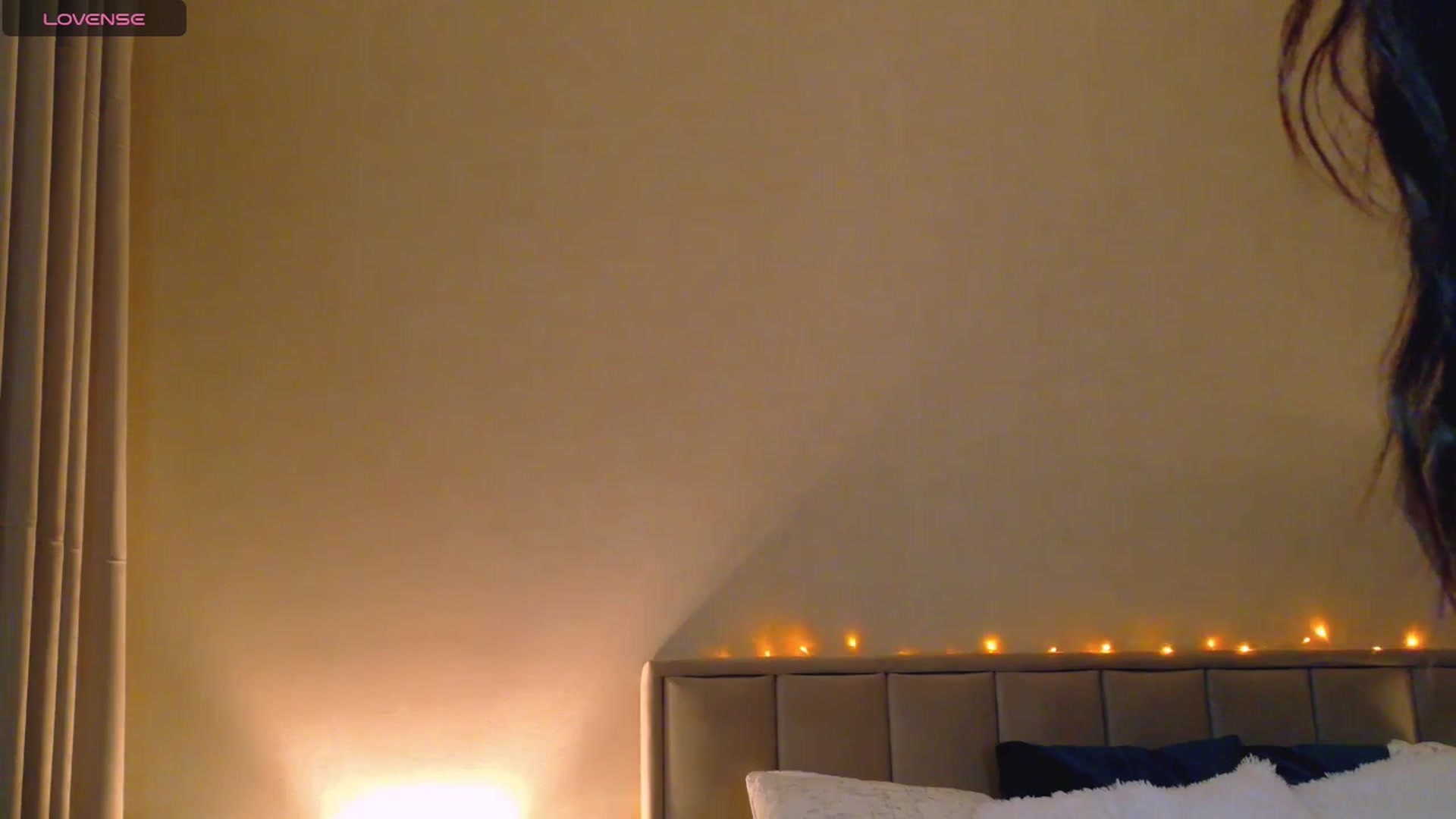 Gallery image thumbnail from QueenANNYA's myfreecams stream on, 01/05/2026, 18:57 image 4 of 20