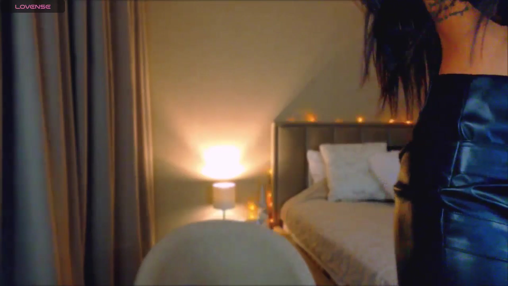 Gallery image thumbnail from QueenANNYA's myfreecams stream on, 01/10/2026, 17:12 image 17 of 20