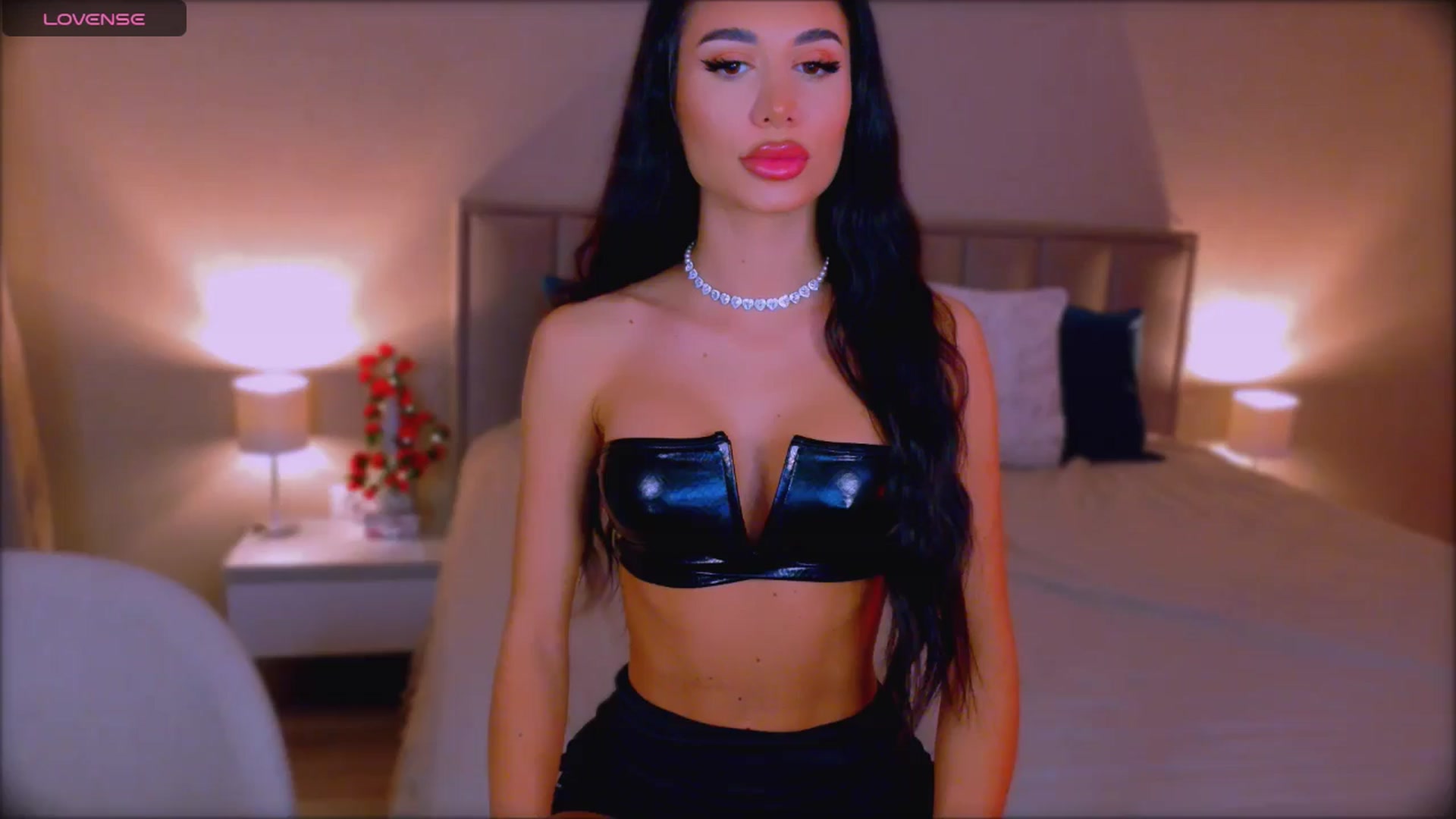 Gallery image thumbnail from QueenANNYA's myfreecams stream on, 01/12/2026, 17:26 image 3 of 20