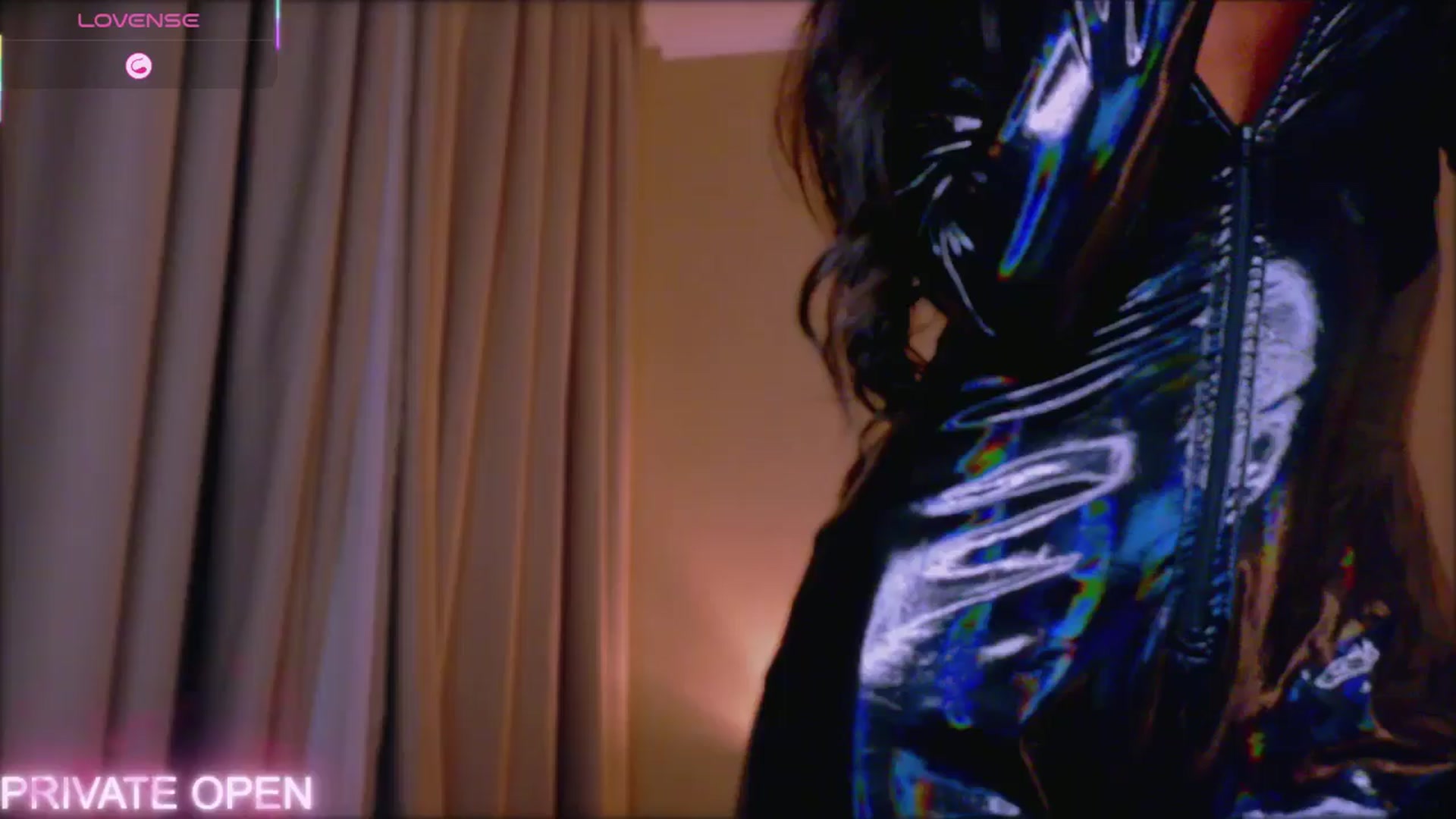 Gallery image thumbnail from QueenANNYA's myfreecams stream on, 01/18/2026, 18:16 image 16 of 20