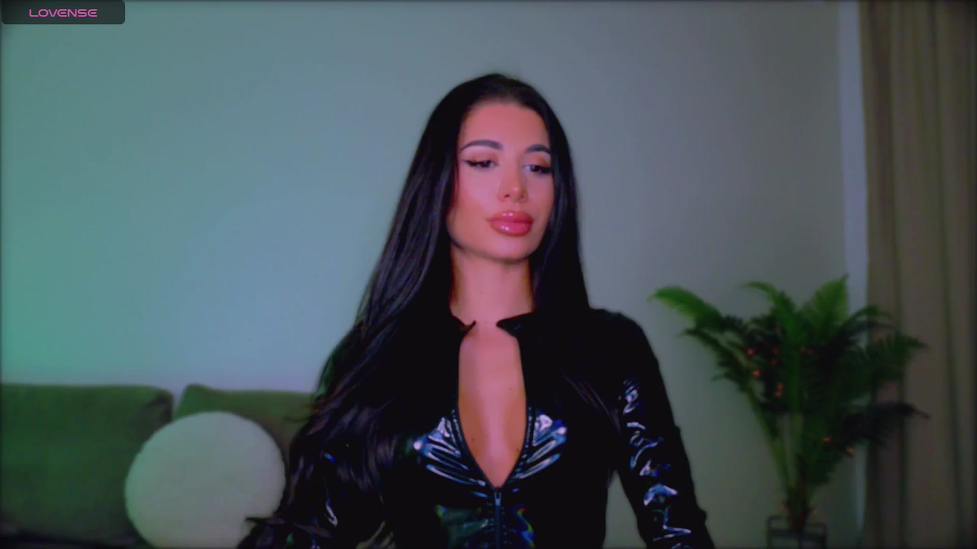 Gallery image thumbnail from QueenANNYA's myfreecams stream on, 01/20/2026, 19:52 image 12 of 20
