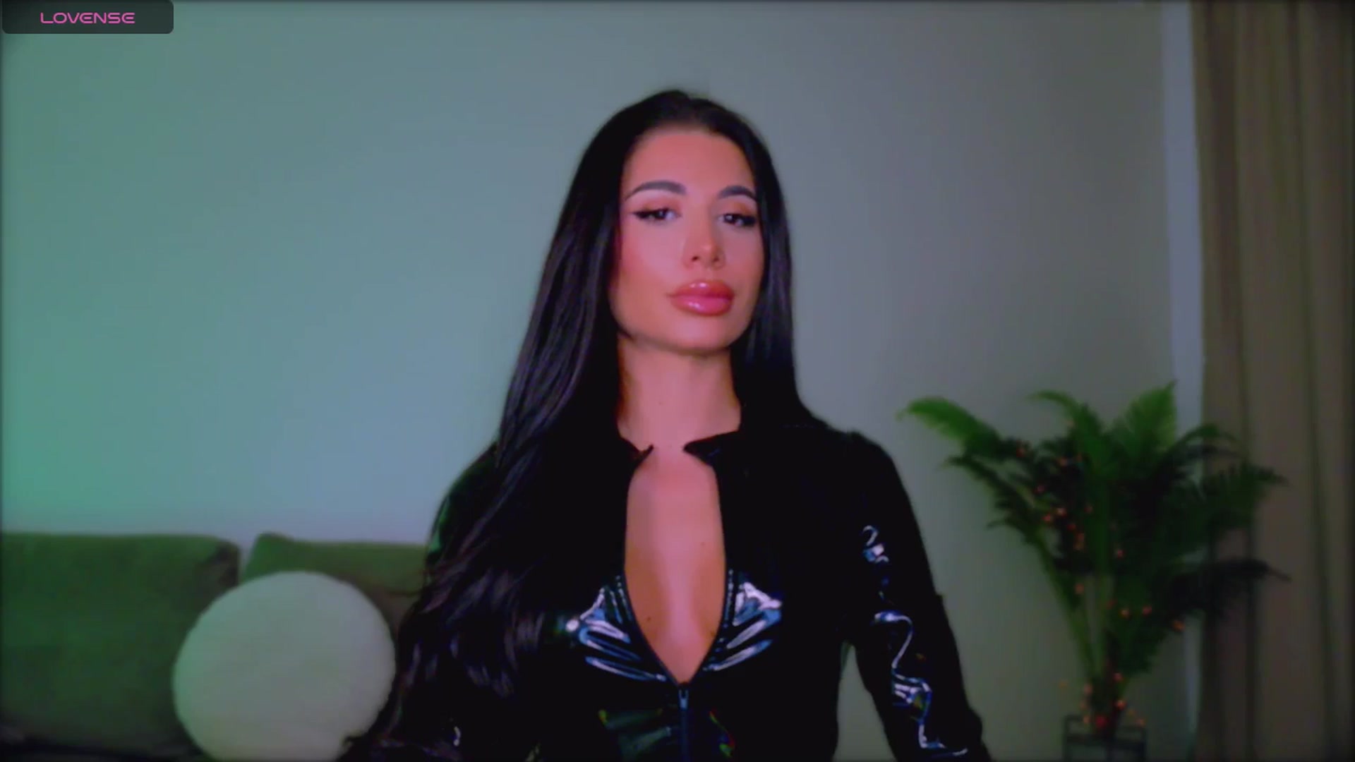 Gallery image thumbnail from QueenANNYA's myfreecams stream on, 01/20/2026, 19:52 image 13 of 20