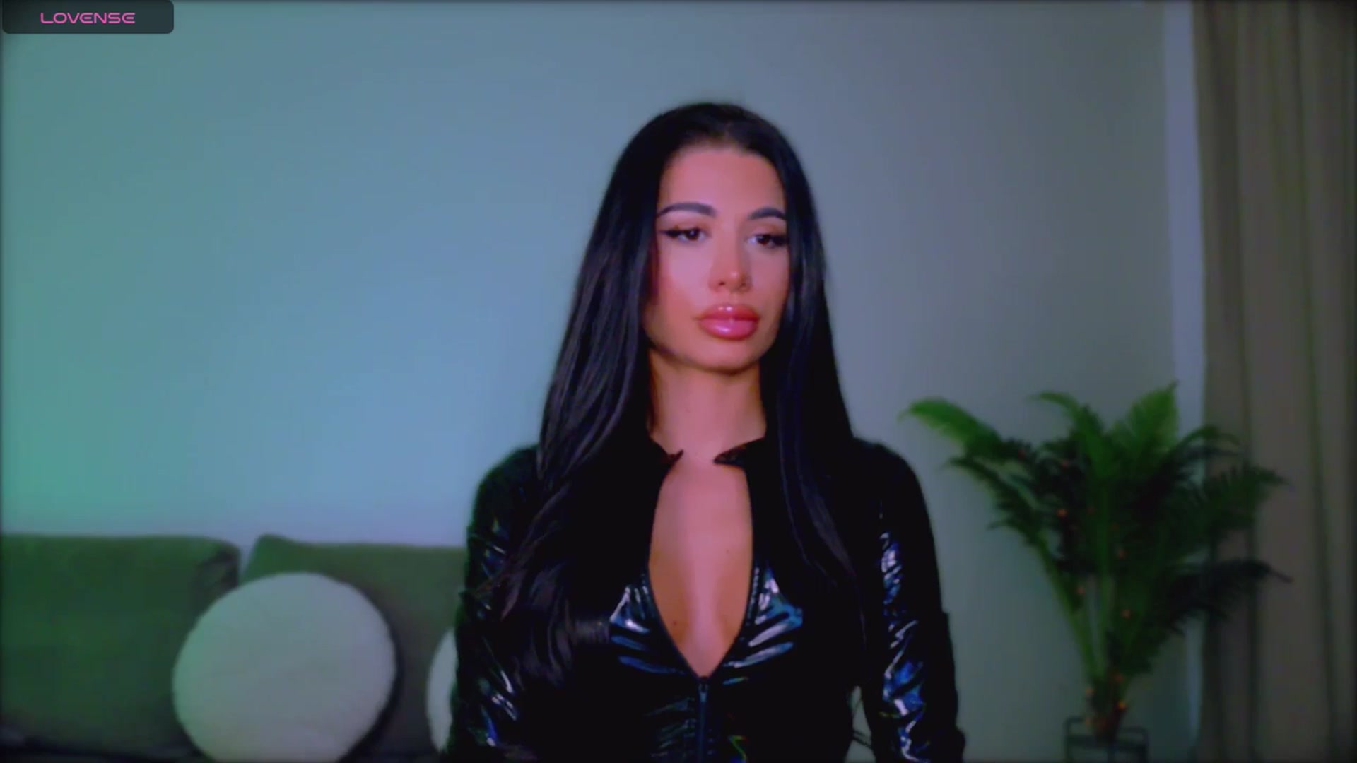Gallery image thumbnail from QueenANNYA's myfreecams stream on, 01/20/2026, 19:52 image 17 of 20