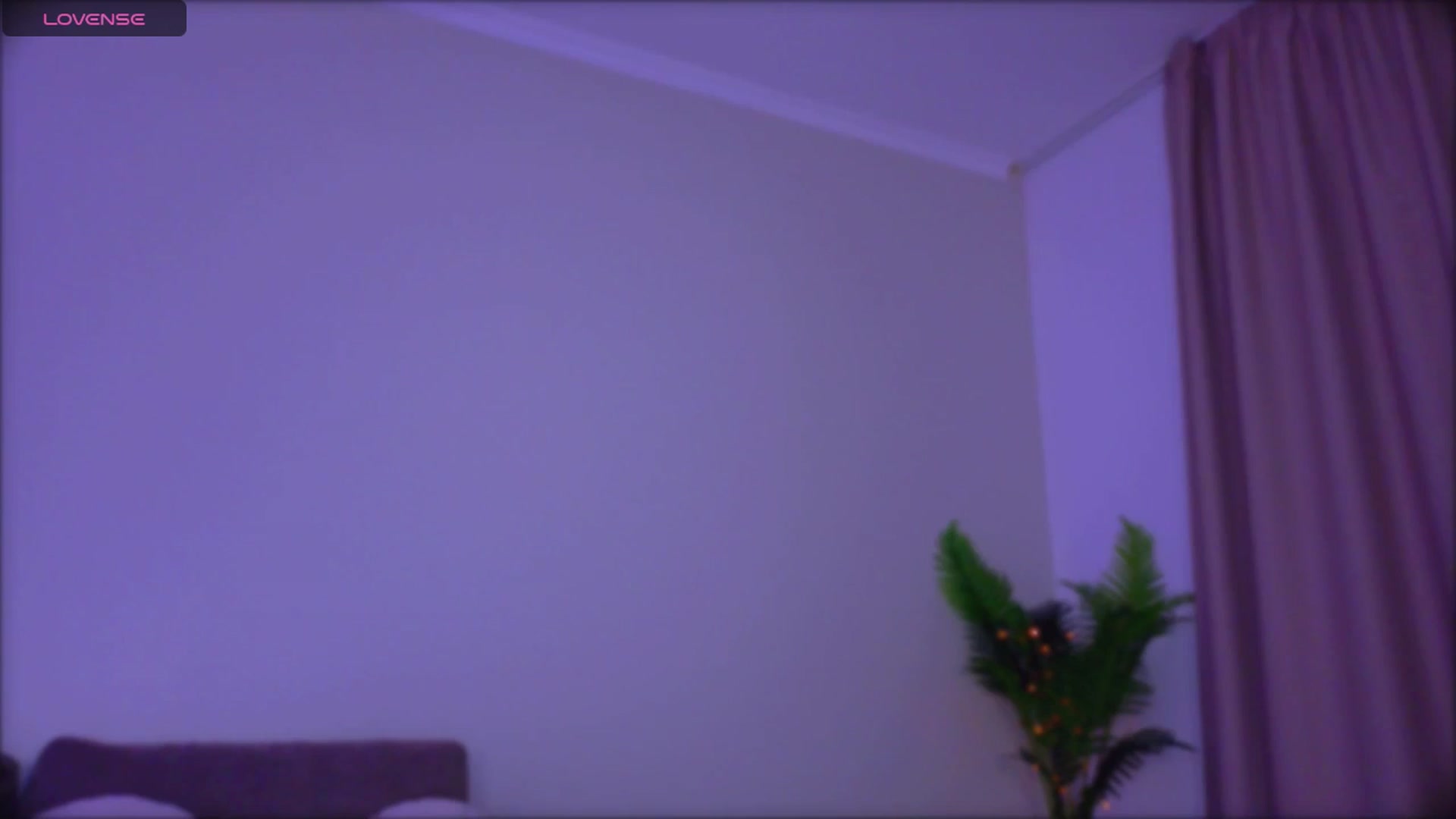 Gallery image thumbnail from QueenANNYA's myfreecams stream on, 01/21/2026, 18:14 image 1 of 20