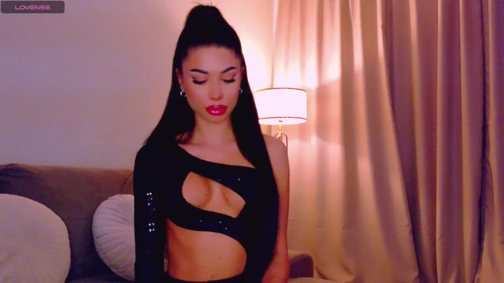 Gallery image thumbnail from QueenANNYA's myfreecams stream on, 01/29/2026, 18:13 image 16 of 20