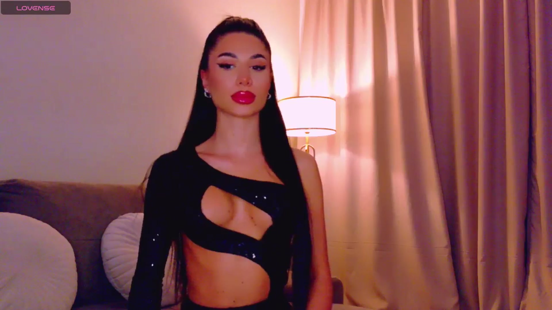 Gallery image thumbnail from QueenANNYA's myfreecams stream on, 01/29/2026, 18:13 image 9 of 20