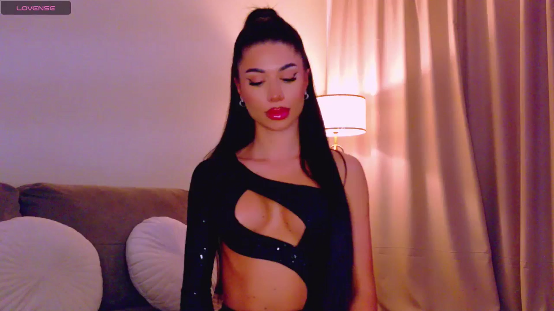 Gallery image thumbnail from QueenANNYA's myfreecams stream on, 01/29/2026, 18:41 image 3 of 20