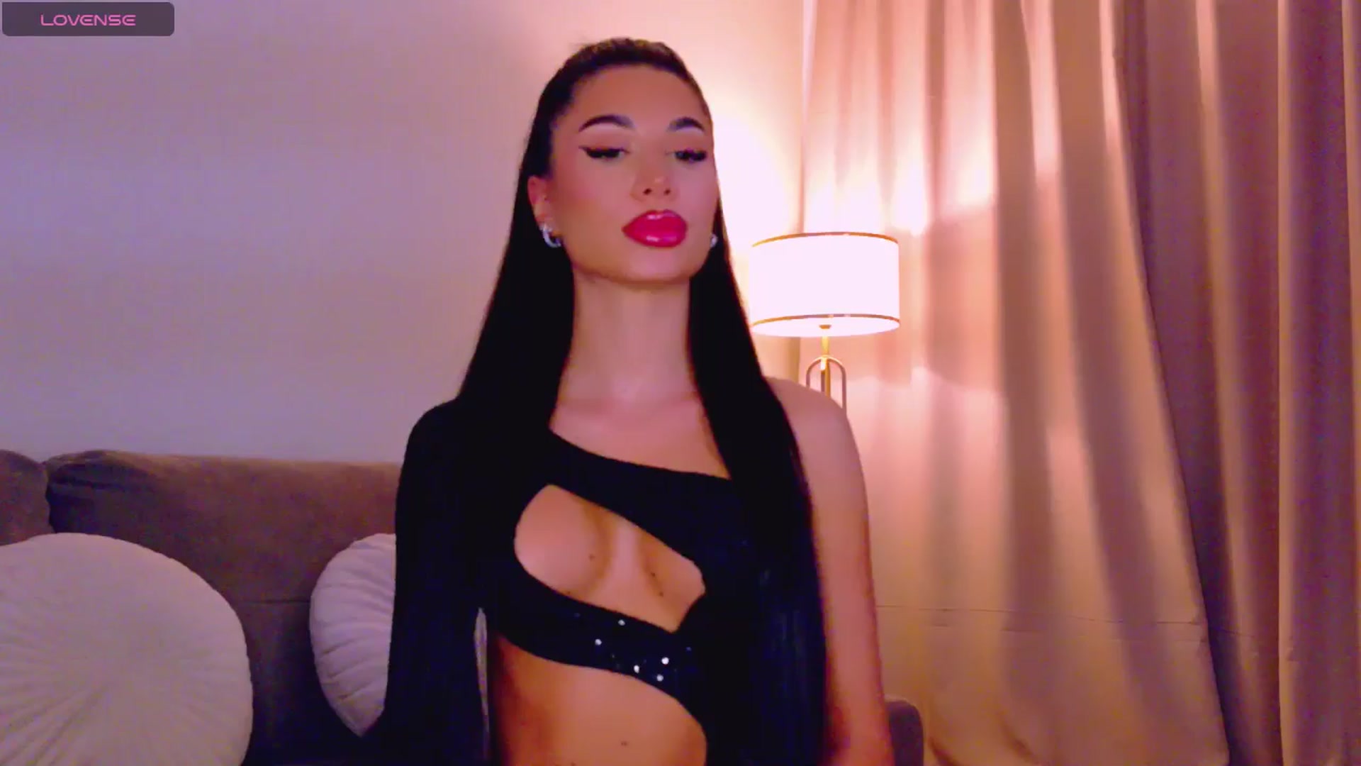 Gallery image thumbnail from QueenANNYA's myfreecams stream on, 01/29/2026, 18:41 image 18 of 20