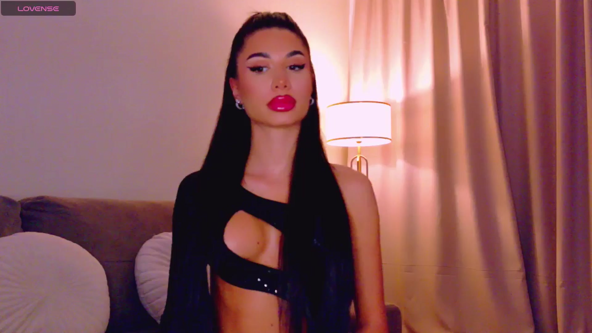 Gallery image thumbnail from QueenANNYA's myfreecams stream on, 01/29/2026, 18:41 image 16 of 20