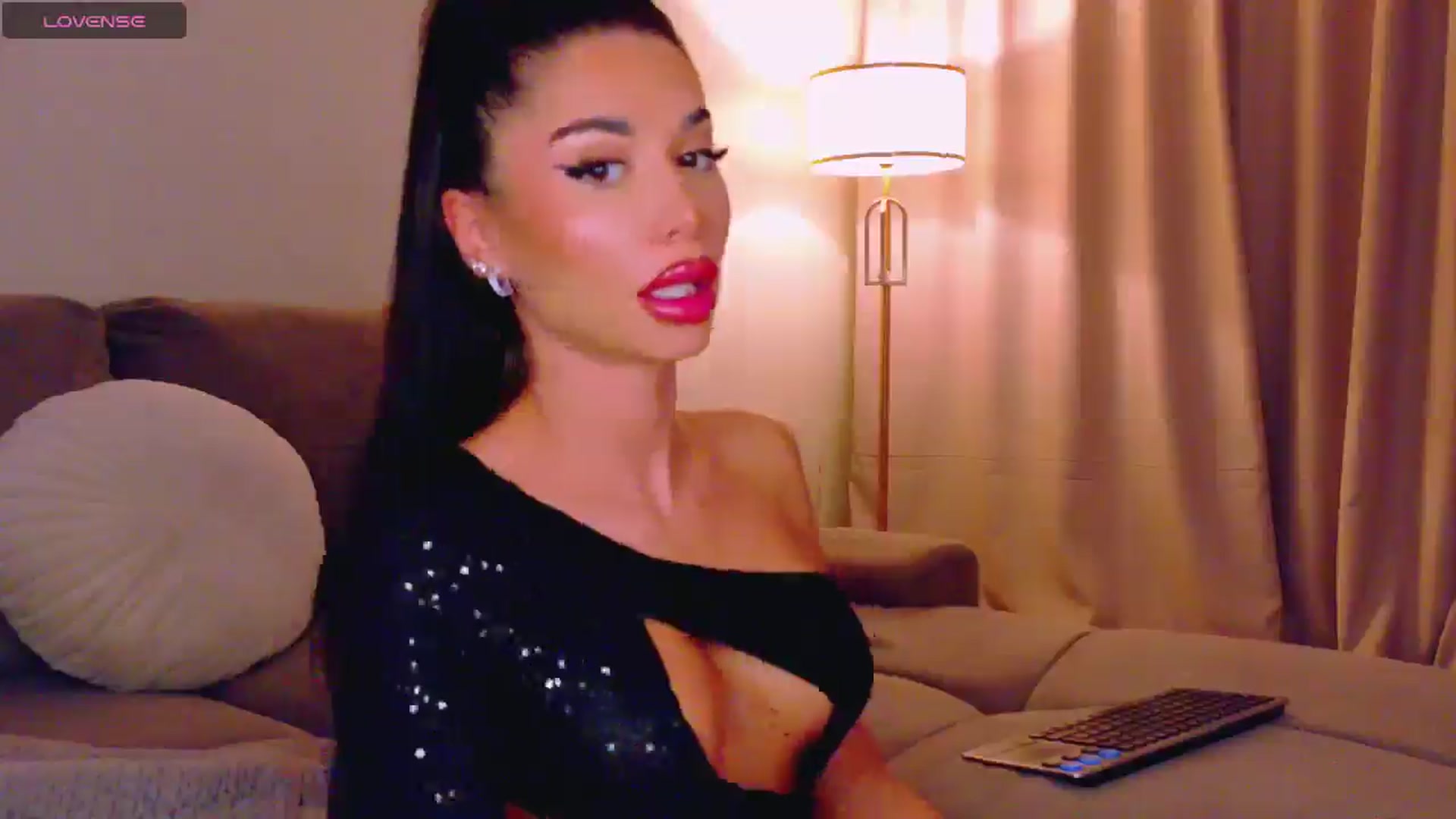 Gallery image thumbnail from QueenANNYA's myfreecams stream on, 01/29/2026, 19:13 image 2 of 20
