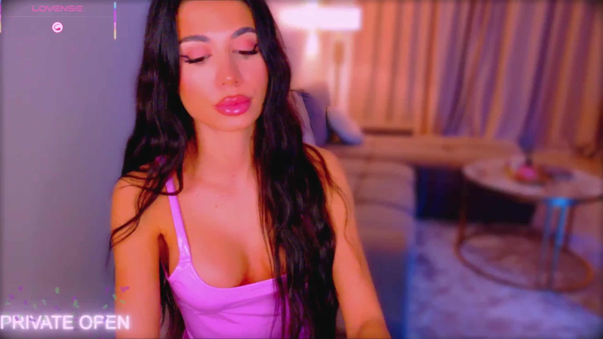 Gallery image thumbnail from QueenANNYA's myfreecams stream on, 02/02/2026, 19:20 image 14 of 20