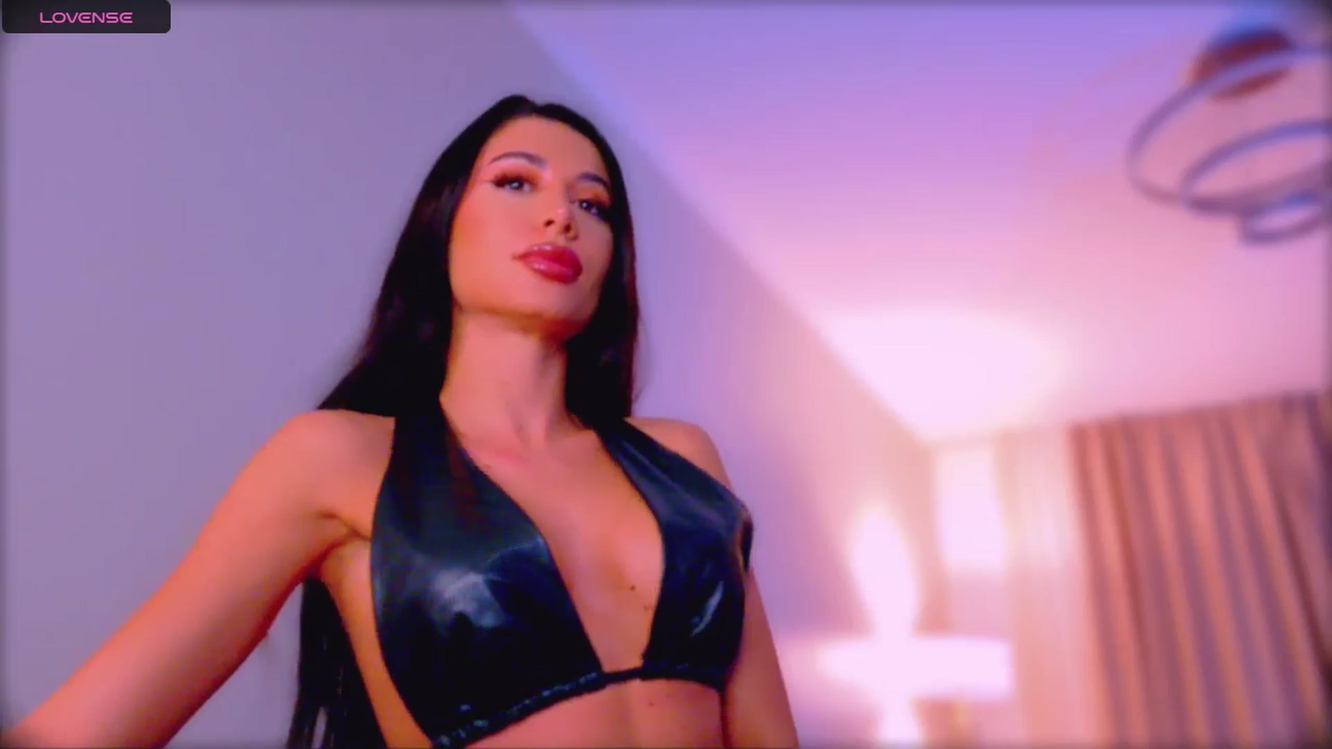 Gallery image thumbnail from QueenANNYA's myfreecams stream on, 02/03/2026, 17:49 image 17 of 20