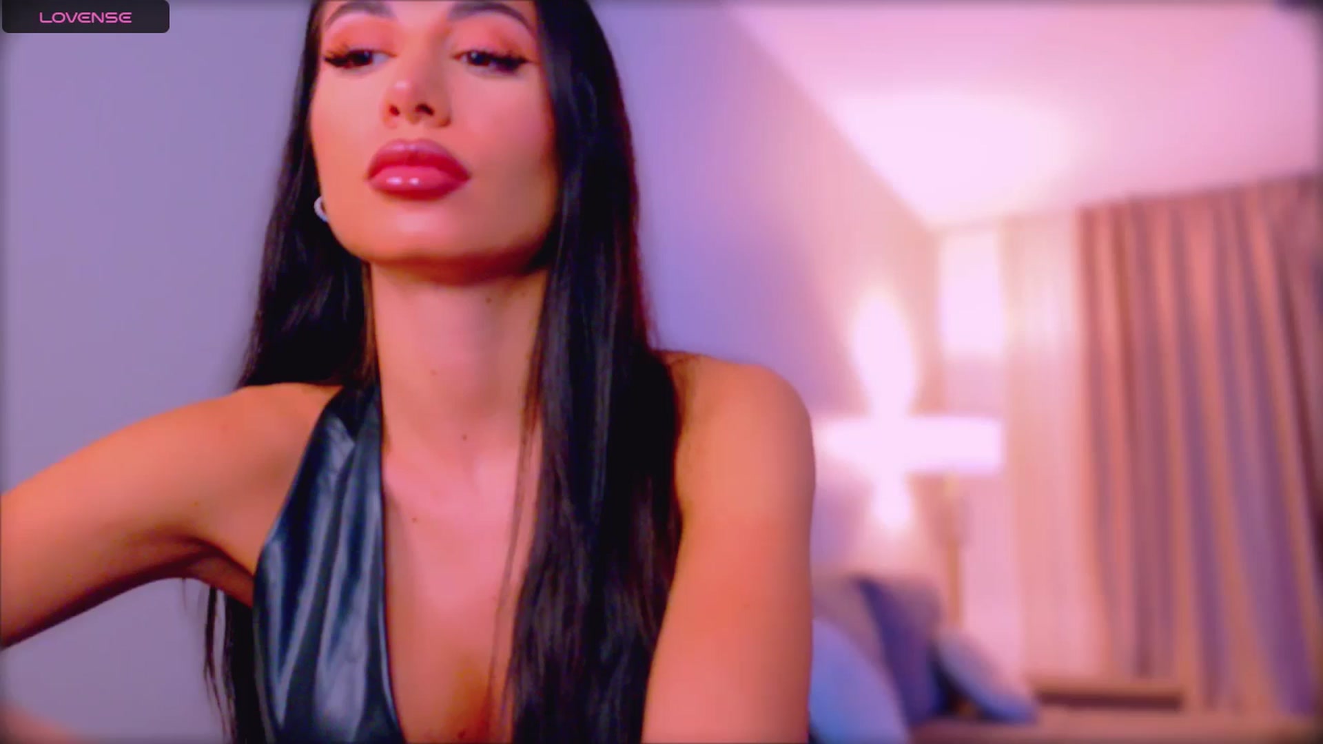 Gallery image thumbnail from QueenANNYA's myfreecams stream on, 02/03/2026, 17:49 image 5 of 20