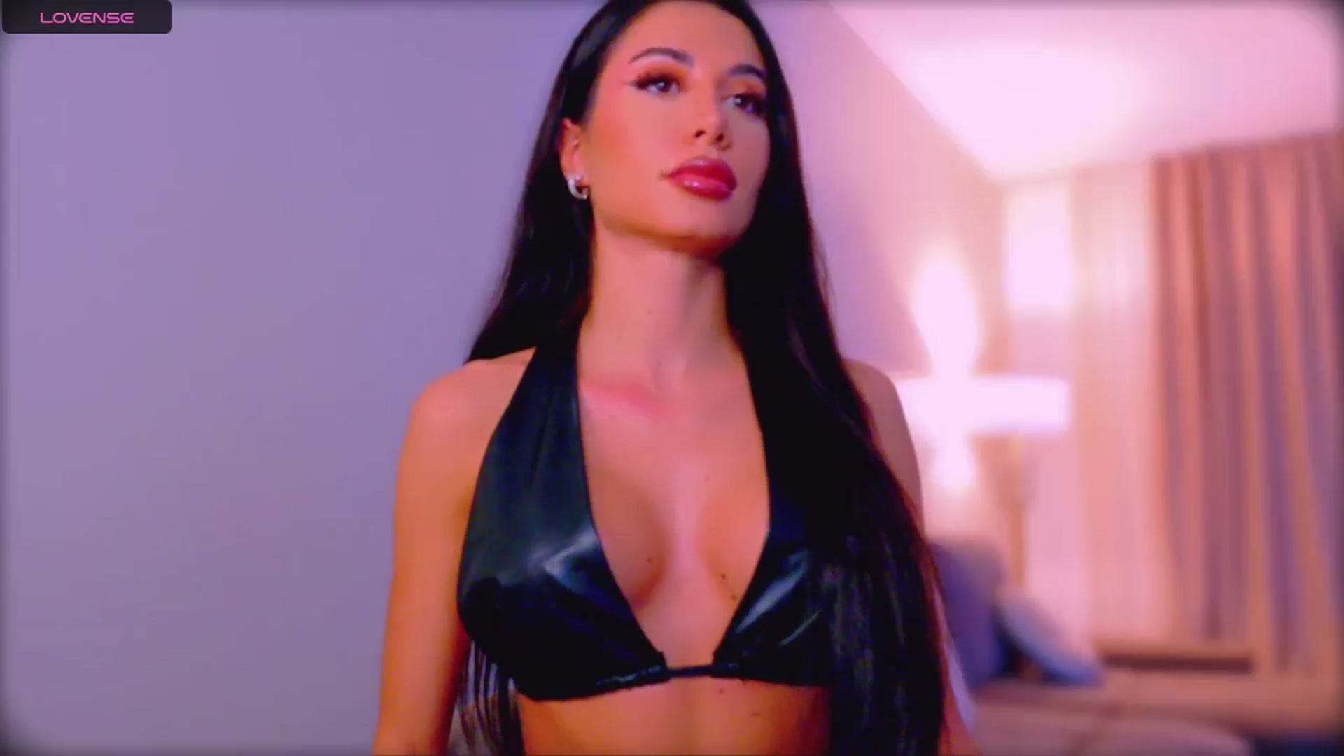 Gallery image thumbnail from QueenANNYA's myfreecams stream on, 02/03/2026, 17:49 image 7 of 20
