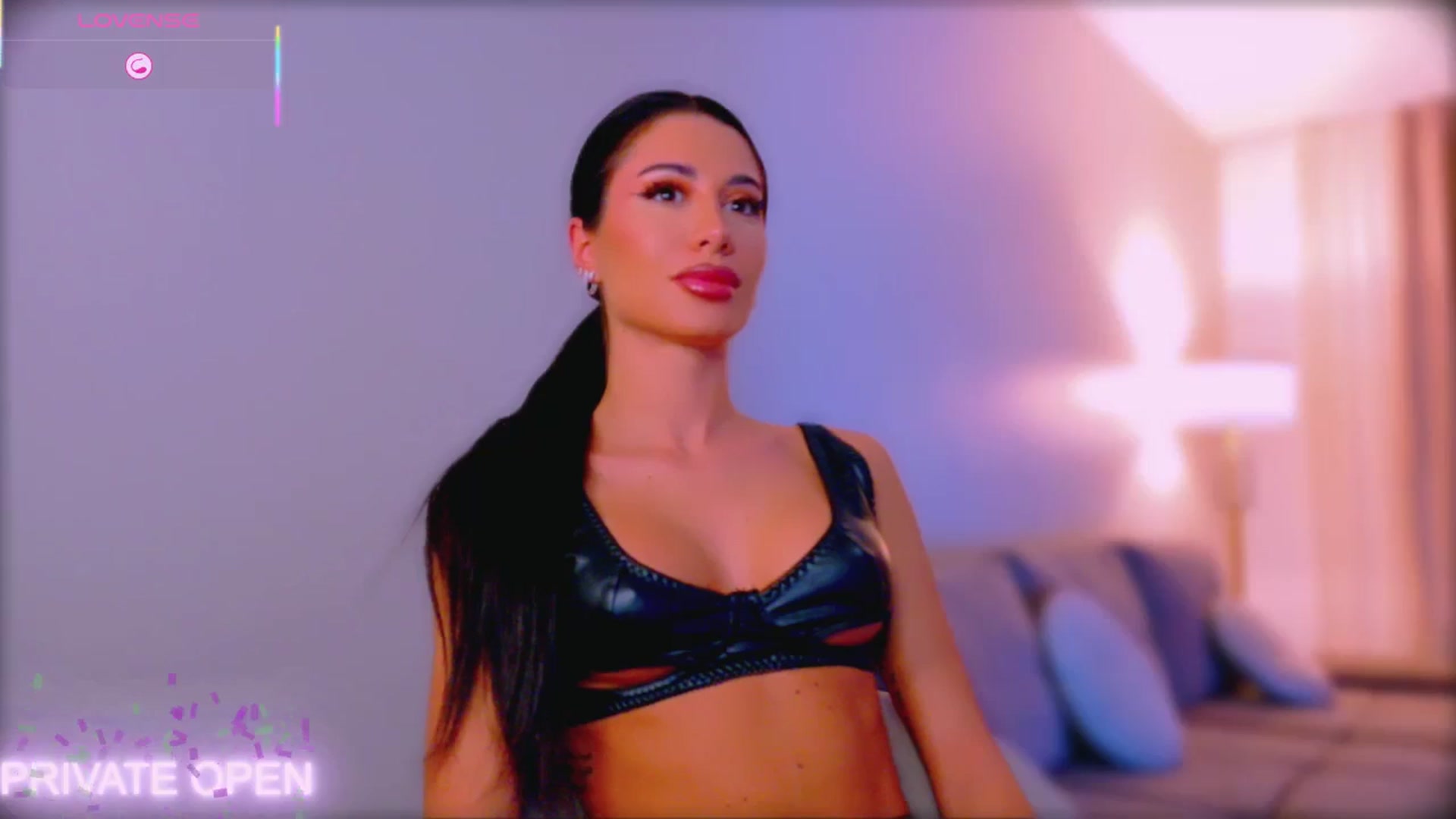 Gallery image thumbnail from QueenANNYA's myfreecams stream on, 02/03/2026, 18:27 image 15 of 20