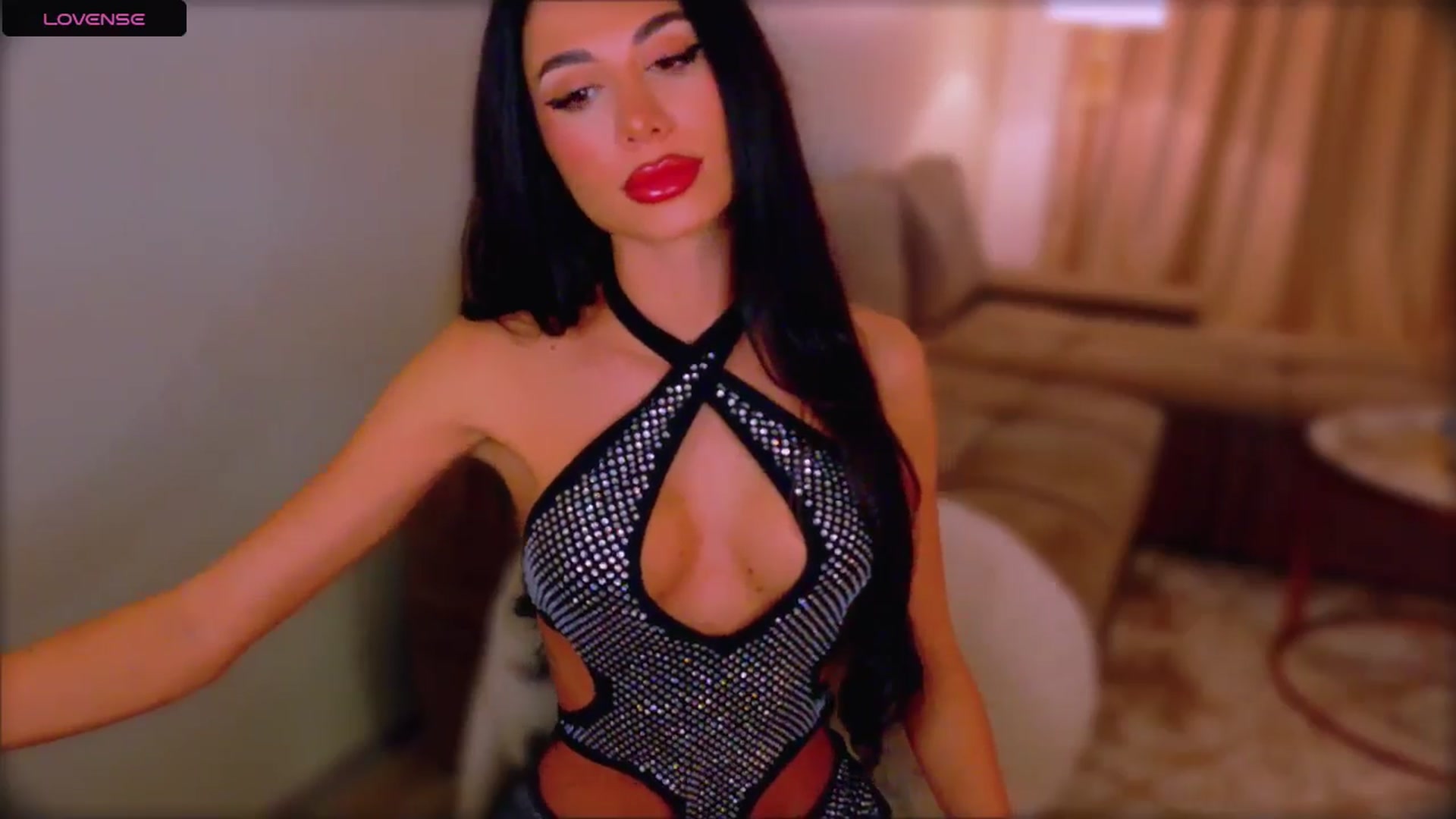 Gallery image thumbnail from QueenANNYA's myfreecams stream on, 02/04/2026, 16:36 image 5 of 20