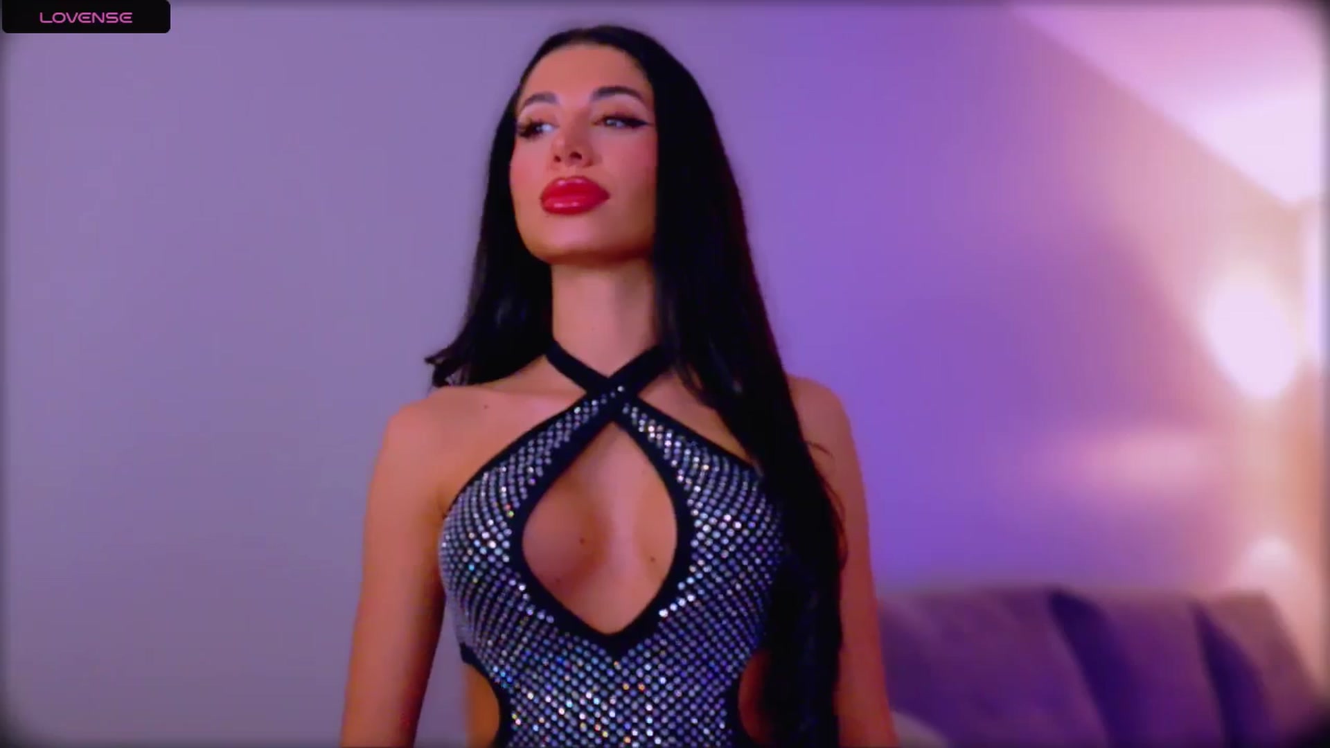 Gallery image thumbnail from QueenANNYA's myfreecams stream on, 02/04/2026, 17:02 image 6 of 20