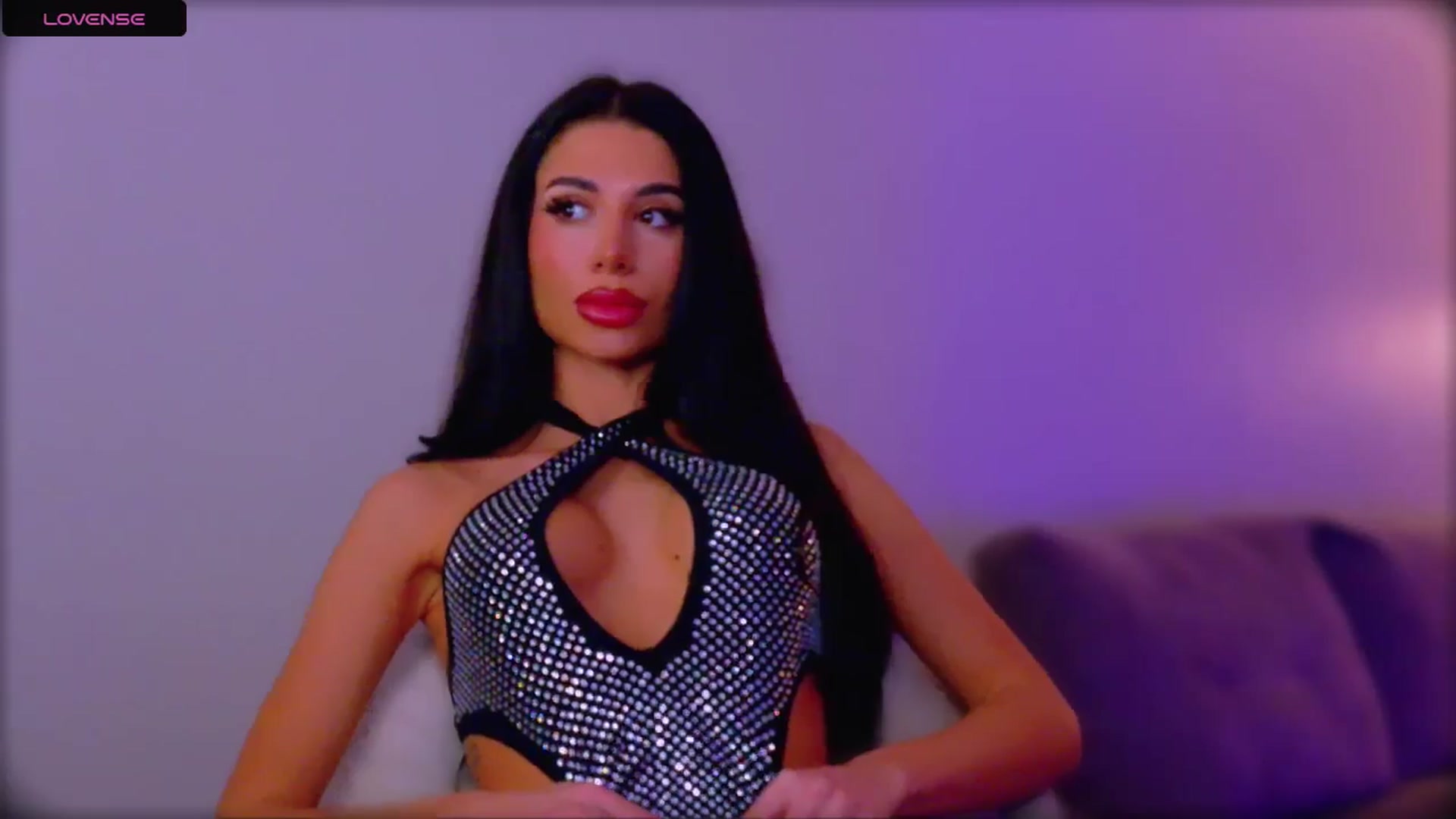 Gallery image thumbnail from QueenANNYA's myfreecams stream on, 02/04/2026, 17:55 image 16 of 20