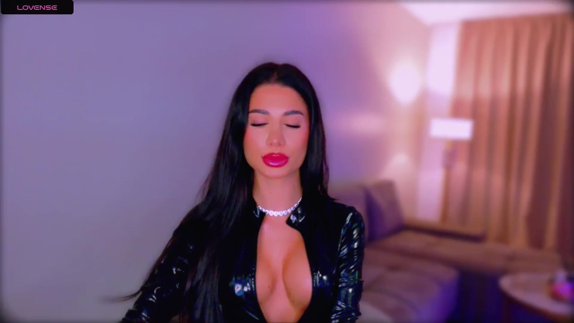 Gallery image thumbnail from QueenANNYA's myfreecams stream on, 02/05/2026, 15:09 image 16 of 20