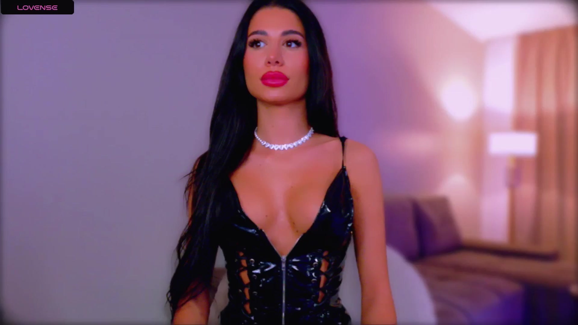 Gallery image thumbnail from QueenANNYA's myfreecams stream on, 02/05/2026, 17:59 image 15 of 20