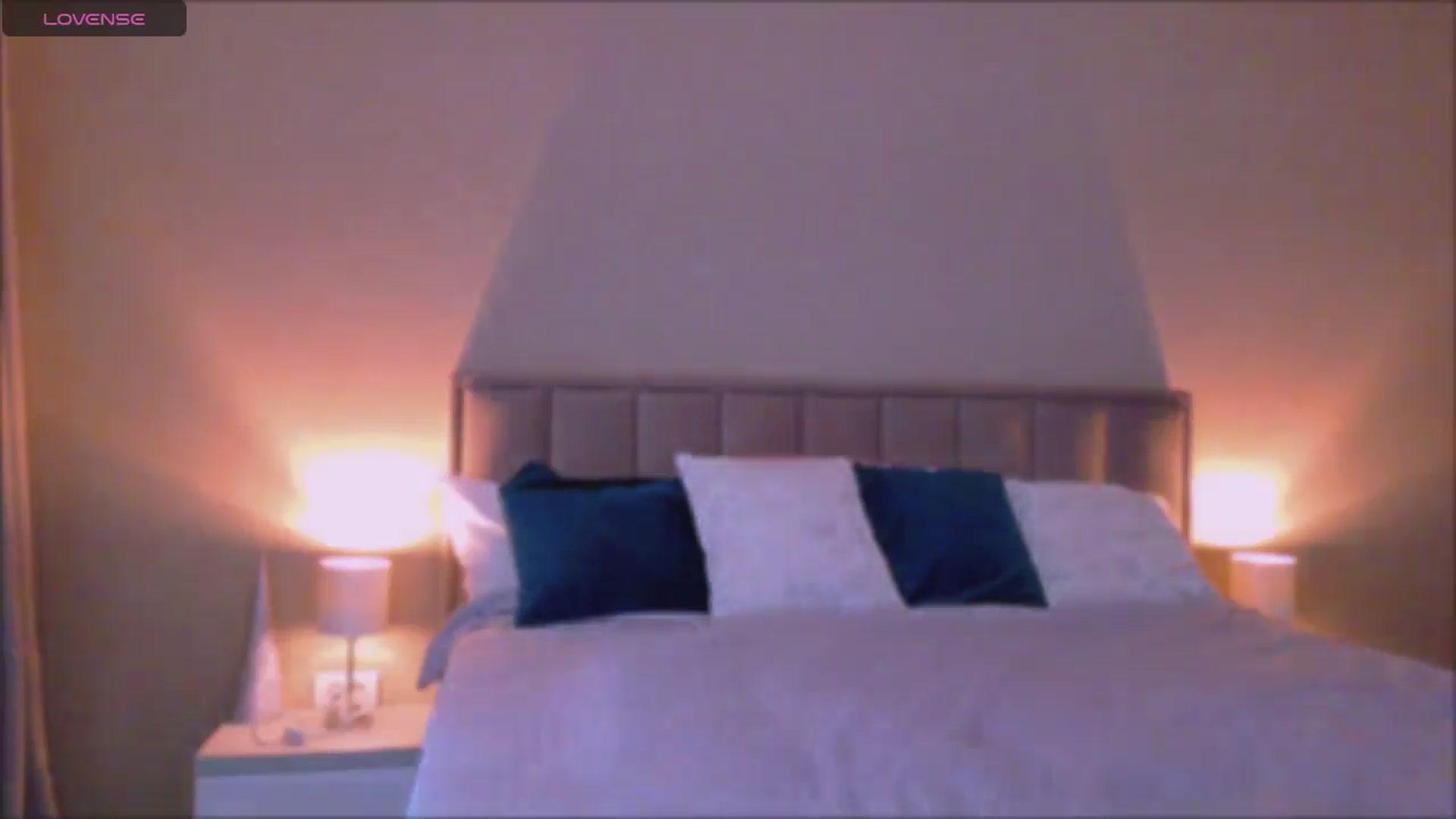 Gallery image thumbnail from QueenANNYA's myfreecams stream on, 02/18/2026, 14:37 image 9 of 20
