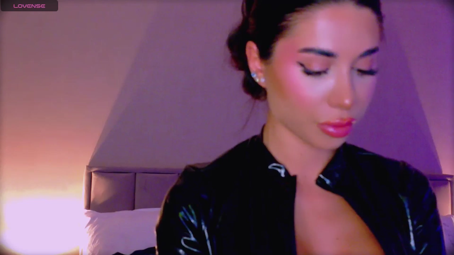 Gallery image thumbnail from QueenANNYA's myfreecams stream on, 02/20/2026, 19:53 image 6 of 20