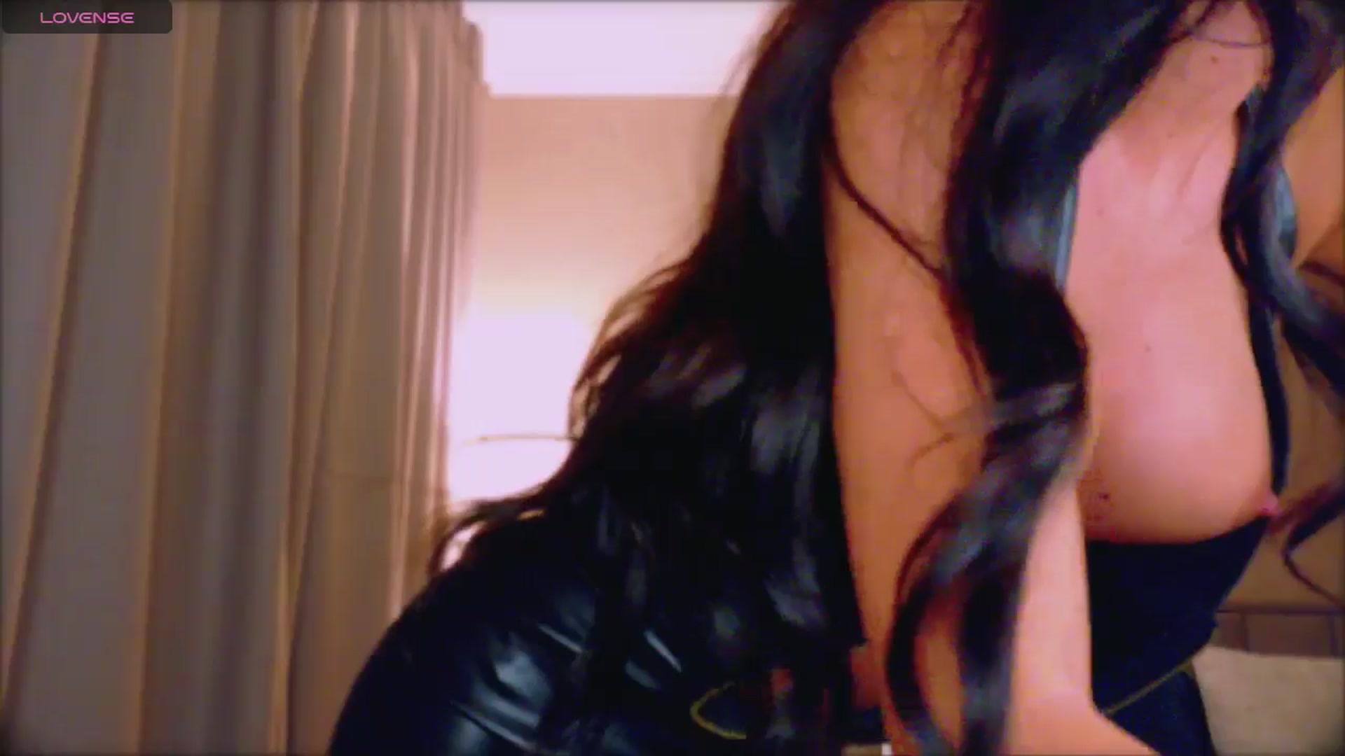 Gallery image thumbnail from QueenANNYA's myfreecams stream on, 02/25/2026, 19:23 image 20 of 20