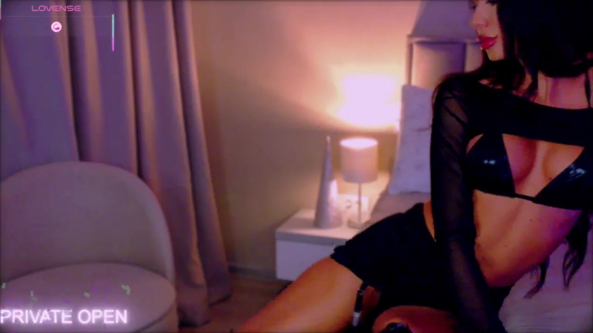 Gallery image thumbnail from QueenANNYA's myfreecams stream on, 02/27/2026, 15:21 image 9 of 20